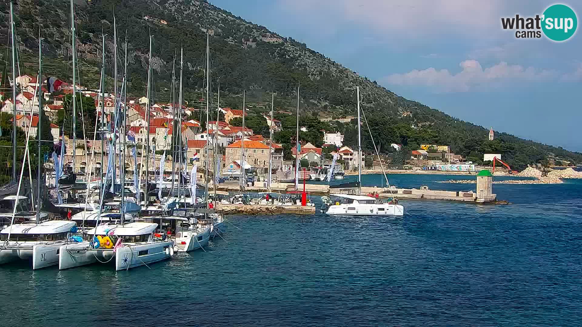 Webcam Bol Town Center & Marina – Live View from Bol, Brač