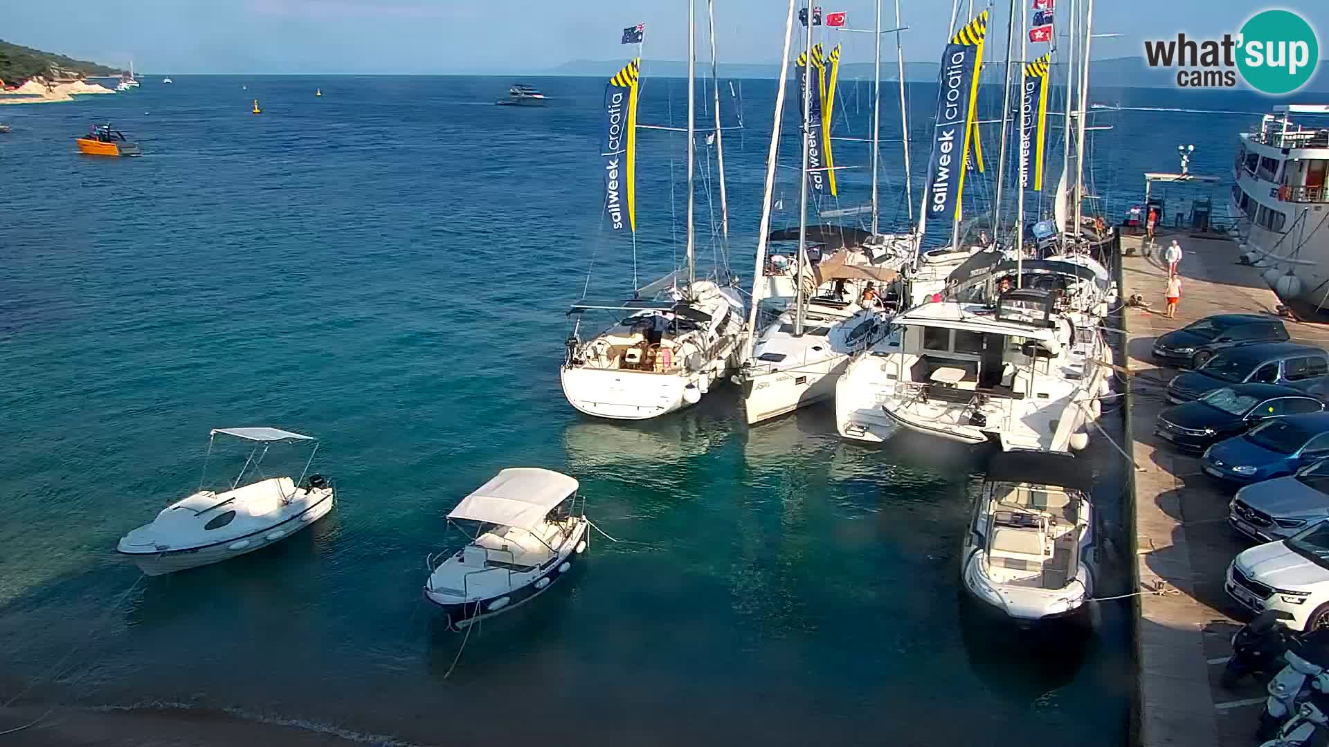 Webcam Bol Town Center & Marina – Live View from Bol, Brač