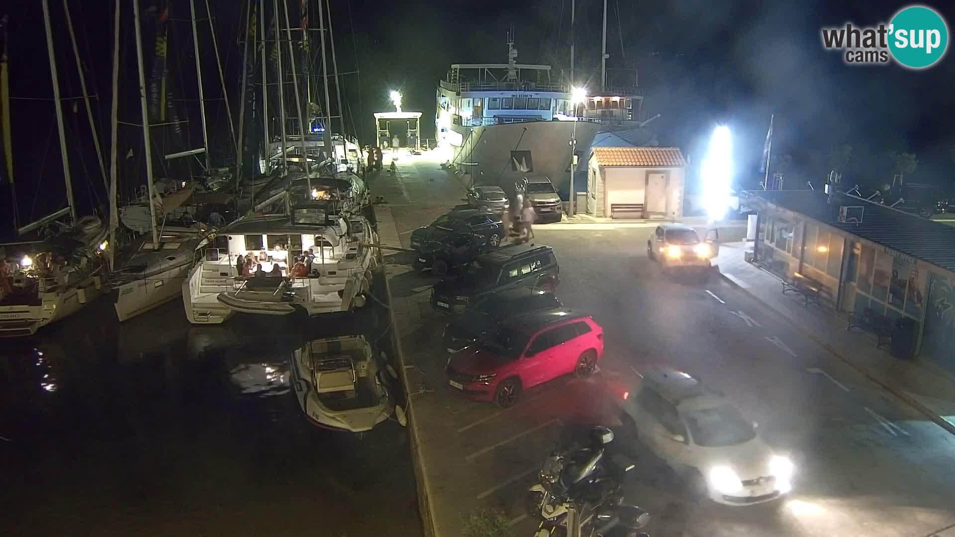 Webcam Bol centre-ville & marina – Vue en direct depuis Bol, île de Brač