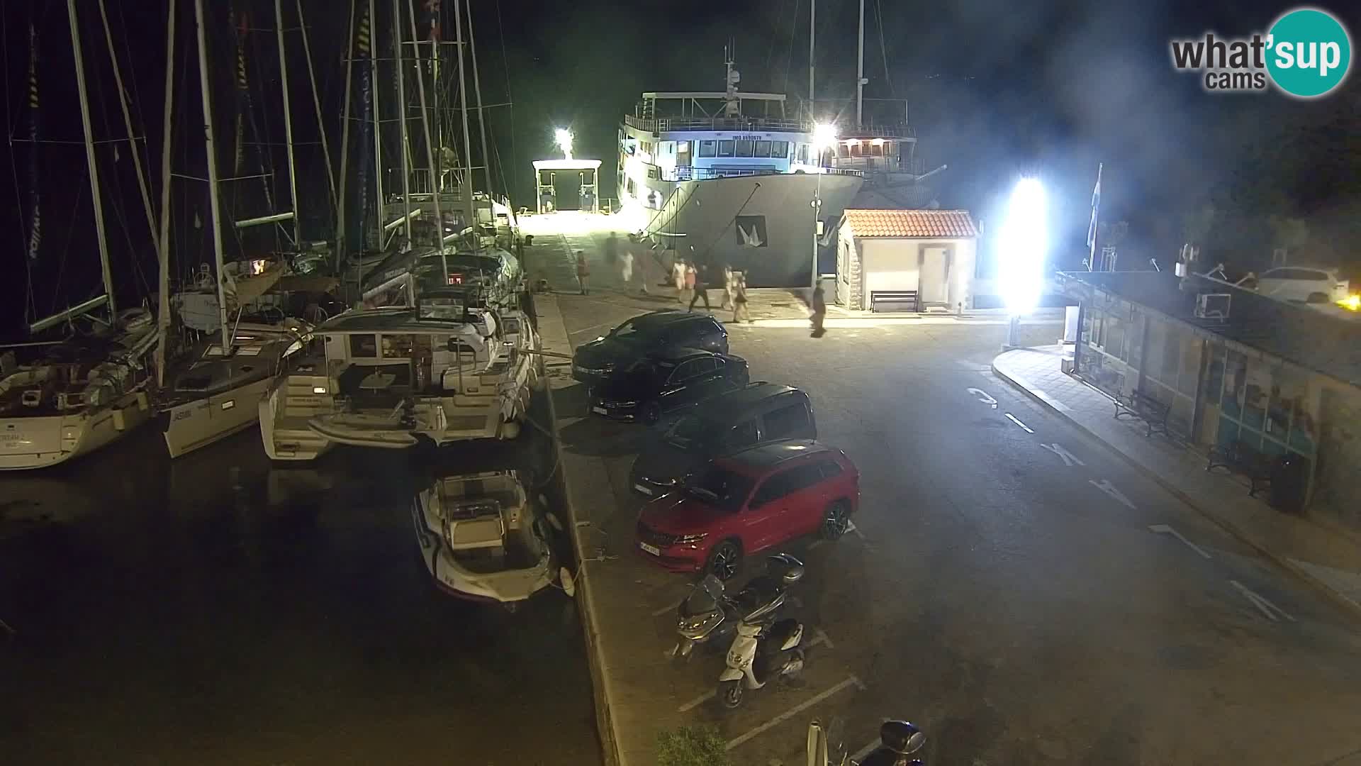 Webcam Bol Hafen & Ortszentrum – Liveblick aus Bol auf der Insel Brač