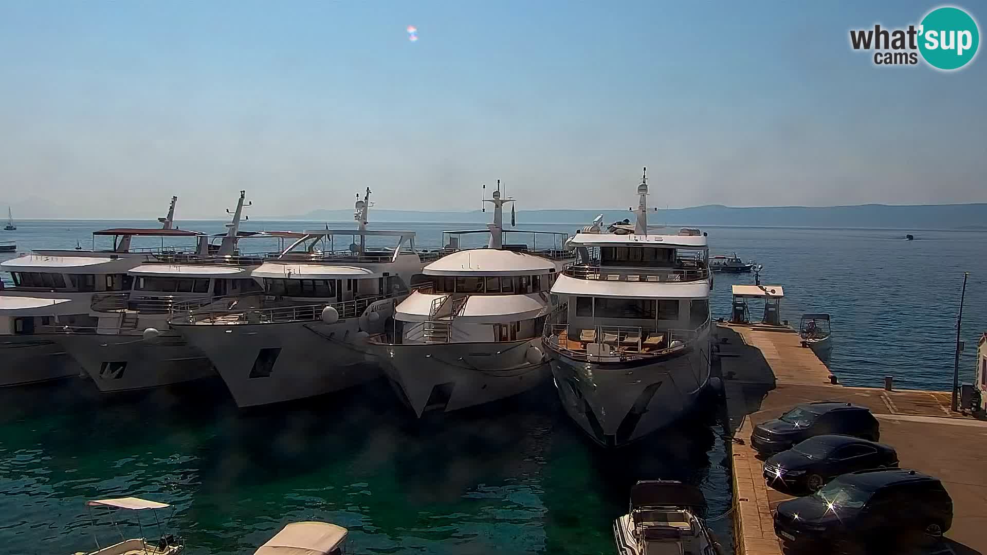 Webcam Bol Town Center & Marina – Live View from Bol, Brač