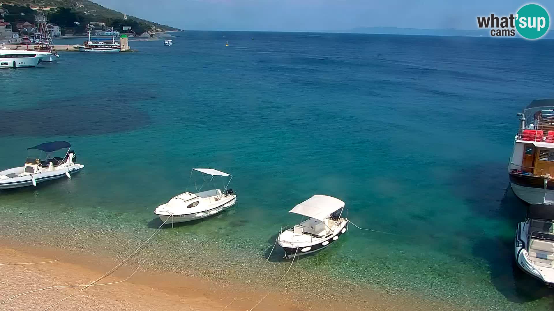 Webcam Bol Hafen & Ortszentrum – Liveblick aus Bol auf der Insel Brač
