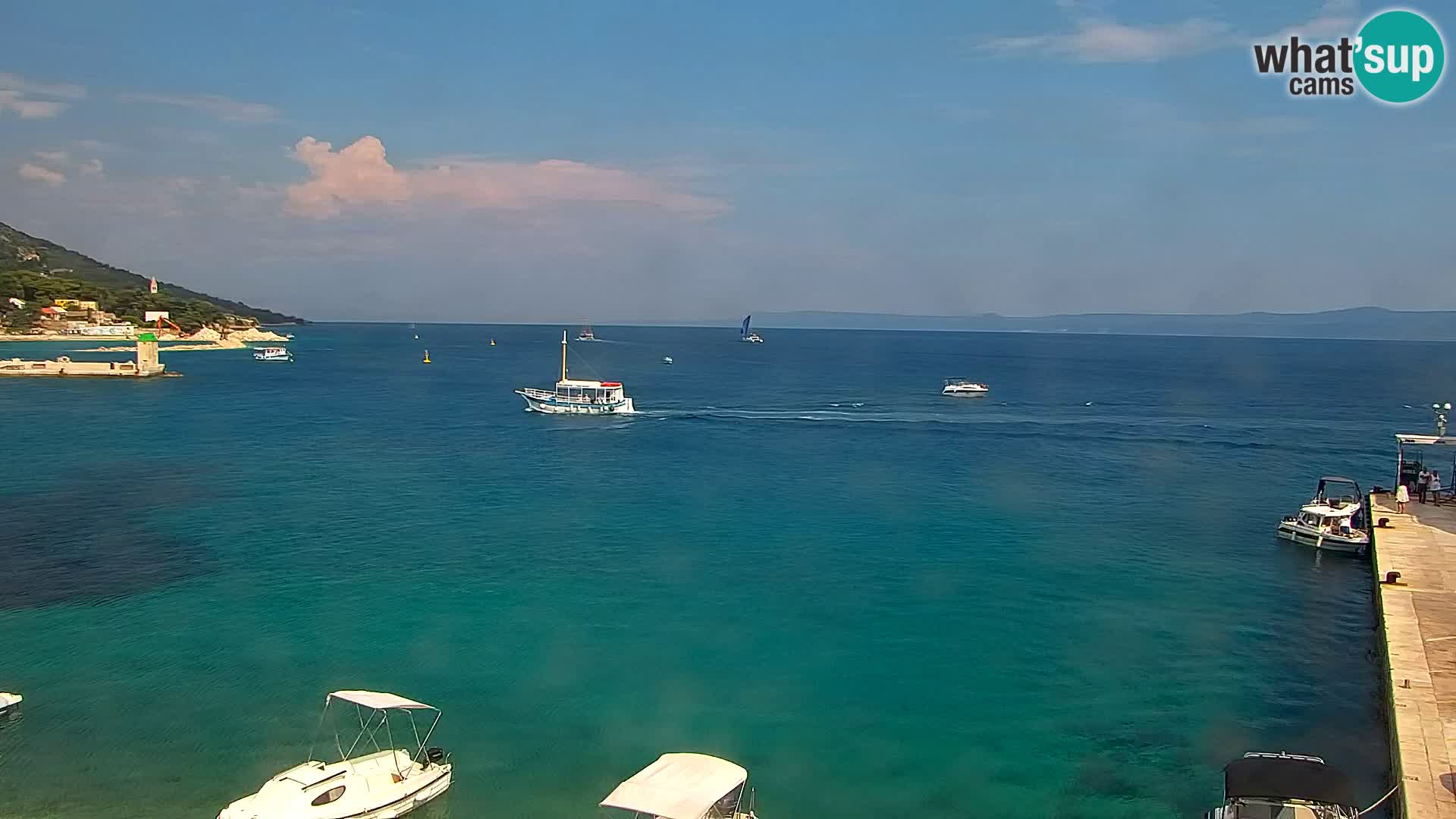 Webcam Bol Town Center & Marina – Live View from Bol, Brač