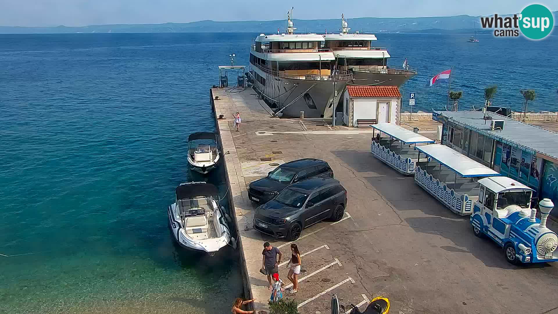 Webcam Bol Hafen & Ortszentrum – Liveblick aus Bol auf der Insel Brač
