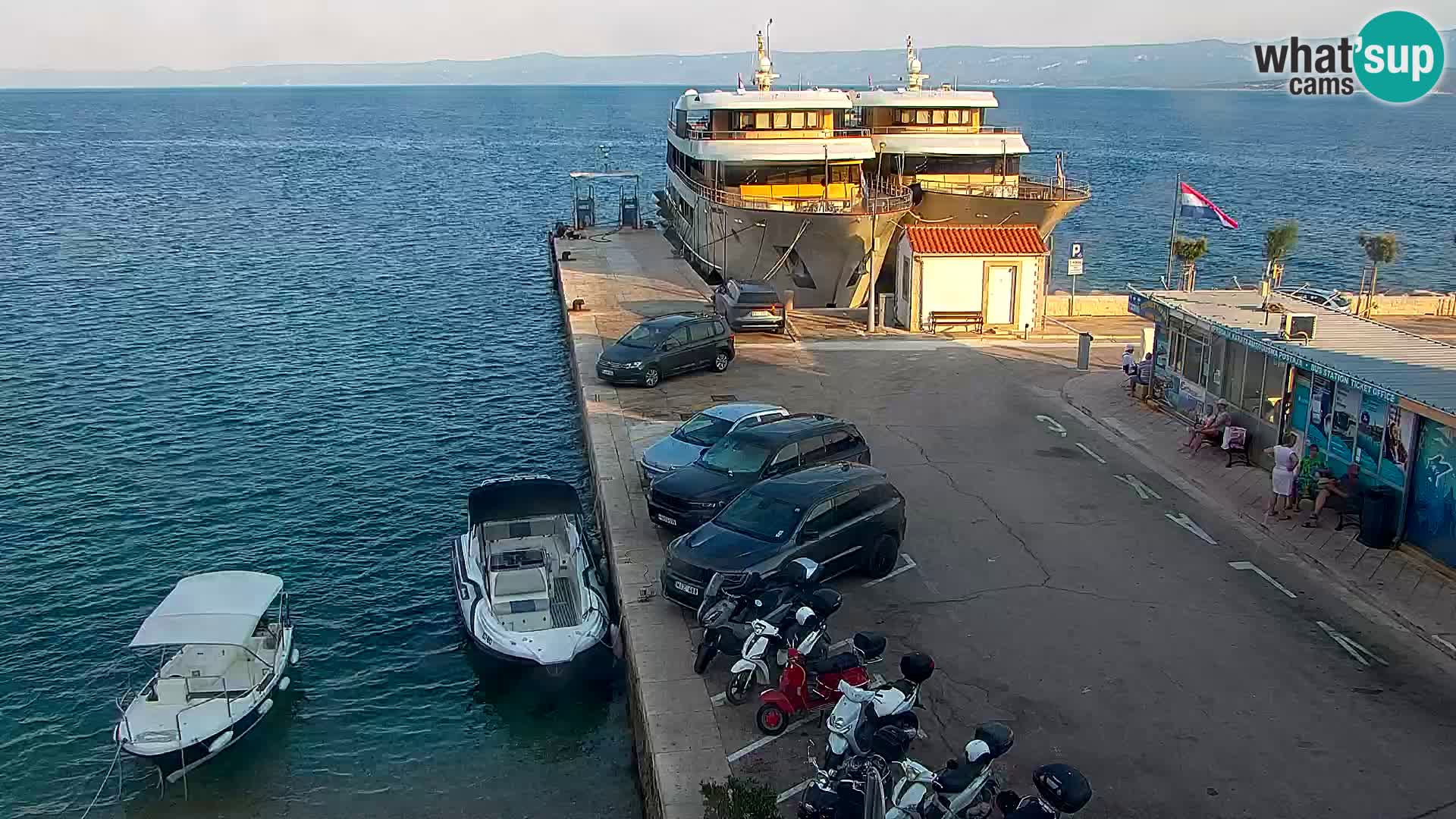 Webcam Bol Centre-Ville & Marina – Vue en direct depuis Bol, île de Brač