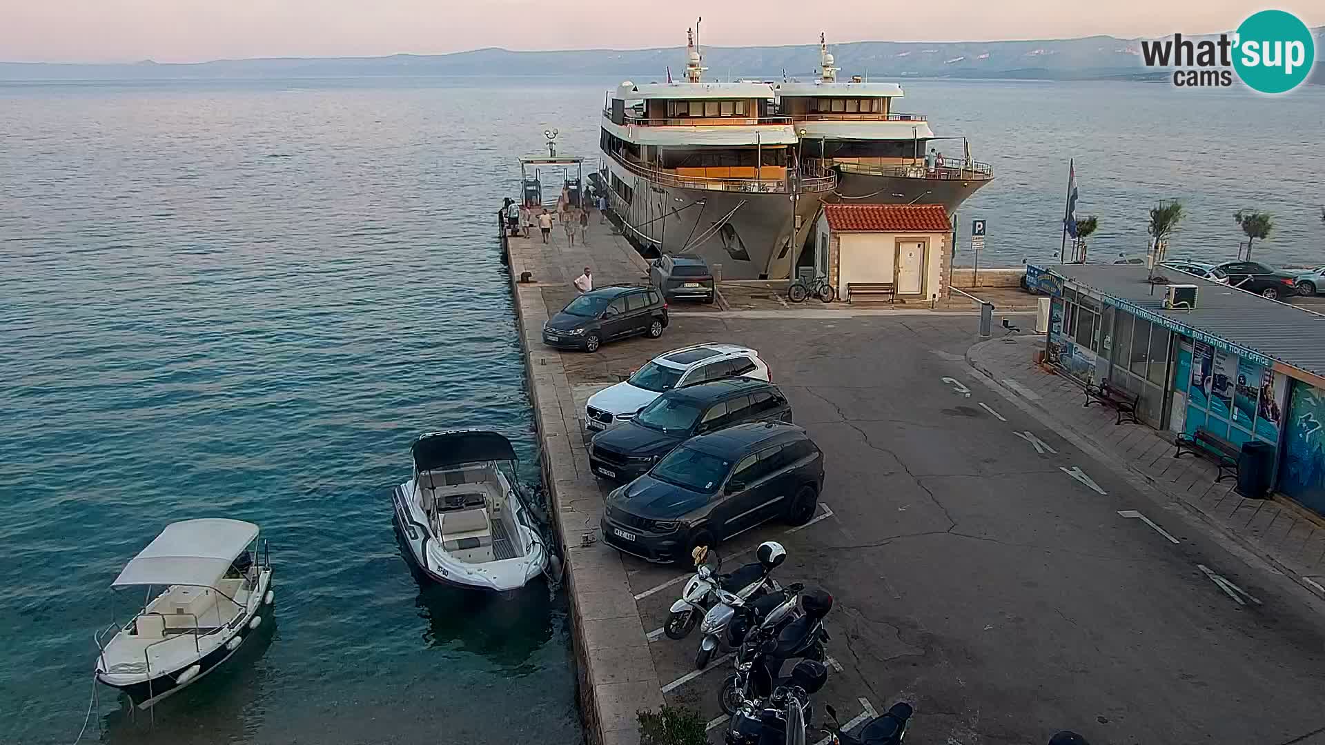 Webcam Bol Centre-Ville & Marina – Vue en direct depuis Bol, île de Brač