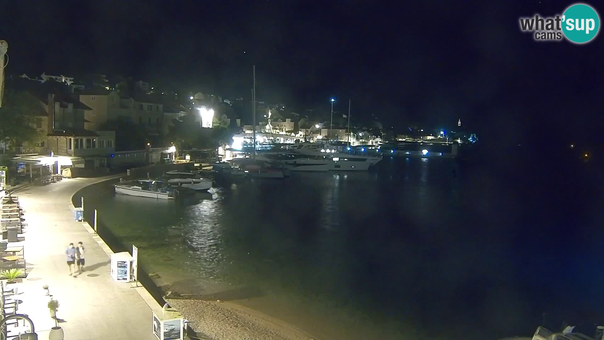 Webcam Bol Centro e Marina – Vista live dal porto di Bol