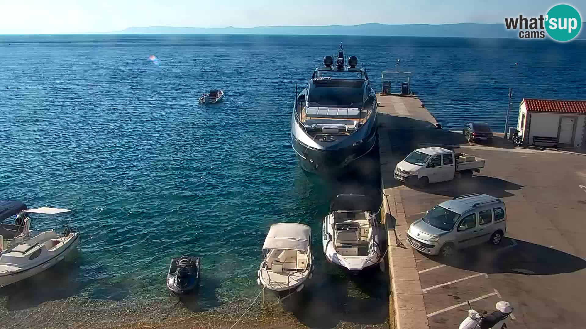 Webcam Bol Town Center & Marina – Live View from Bol, Brač