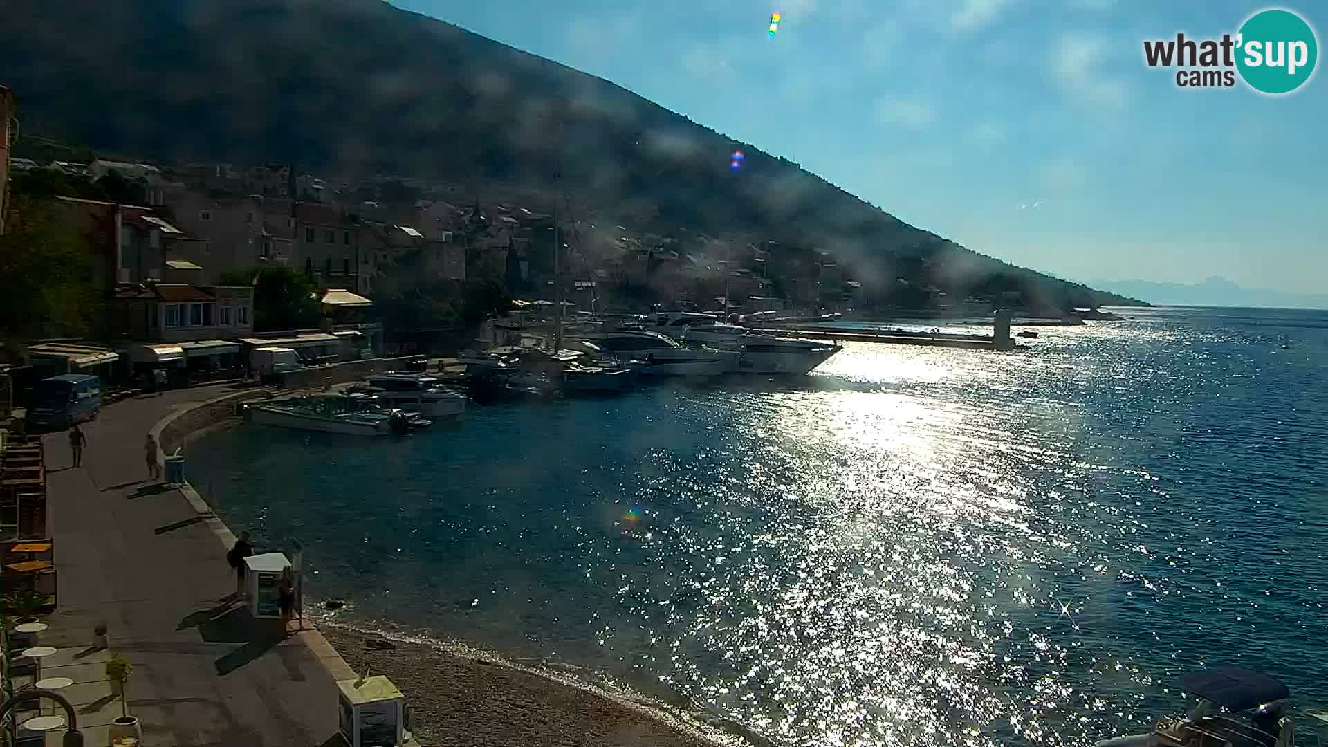 Webcam Bol Hafen & Ortszentrum – Liveblick aus Bol auf der Insel Brač