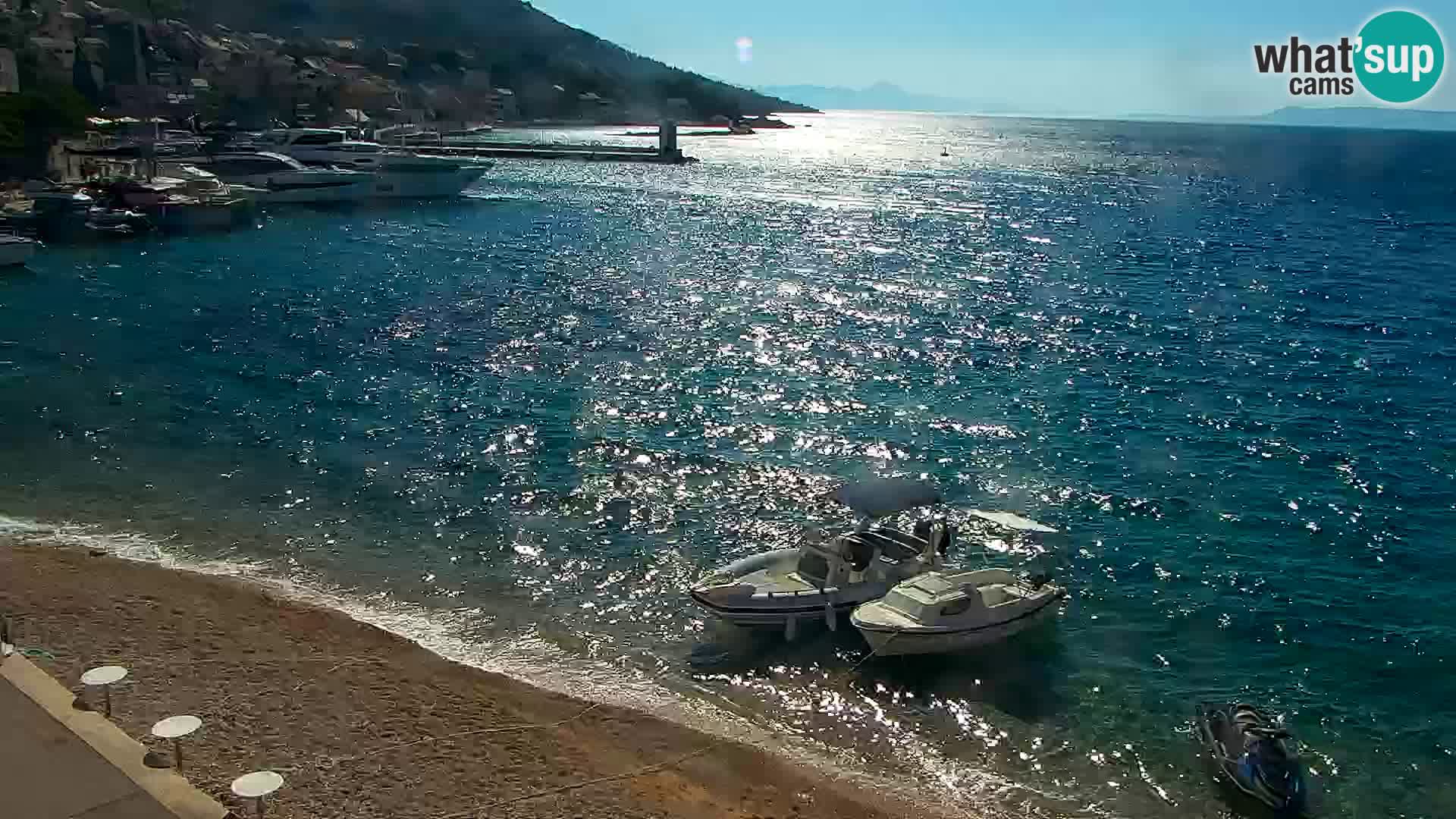 Webcam Bol Town Center & Marina – Live View from Bol, Brač