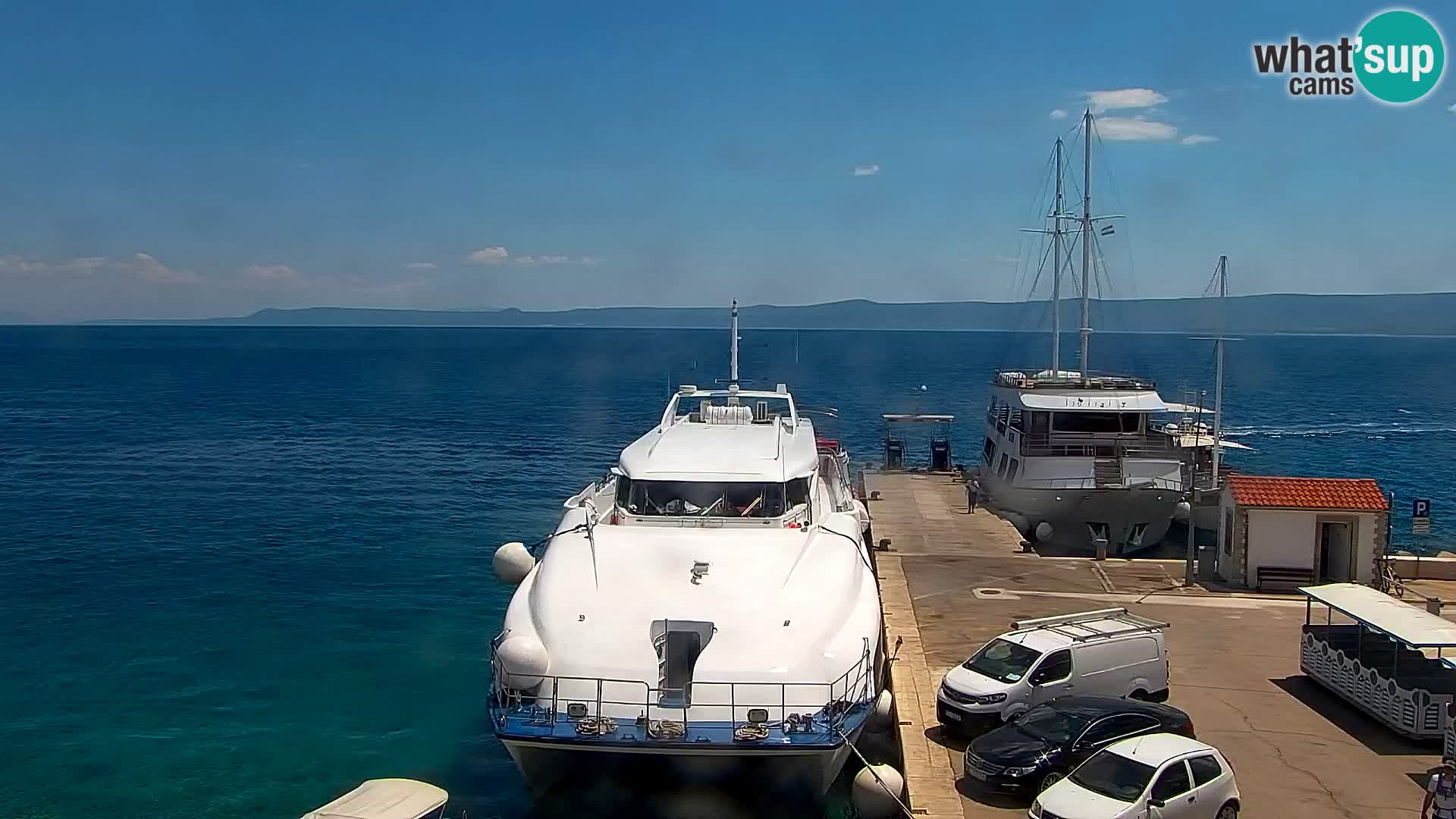 Webcam Bol Town Center & Marina – Live View from Bol, Brač