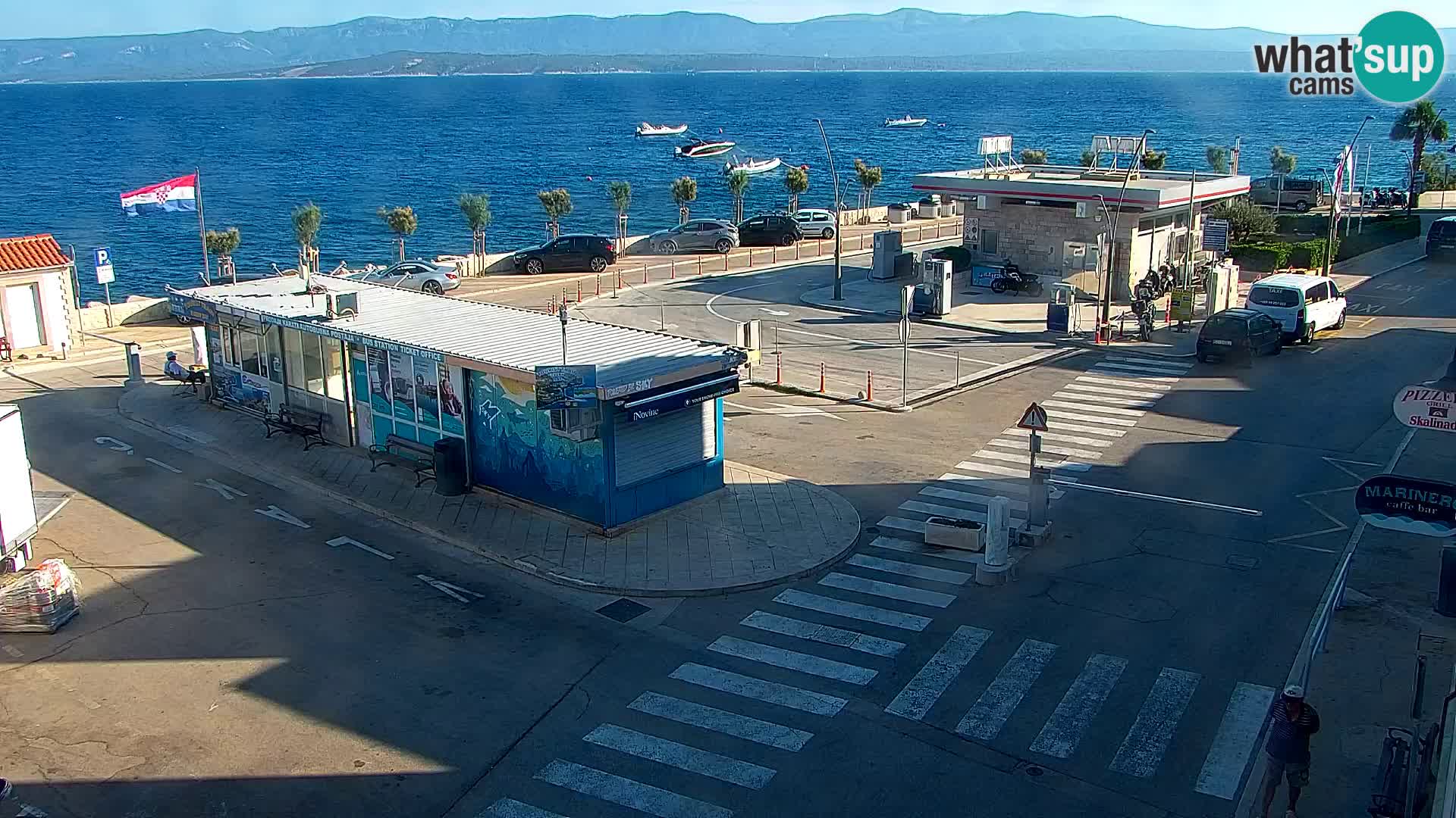 Webcam Bol Hafen & Ortszentrum – Liveblick aus Bol auf der Insel Brač