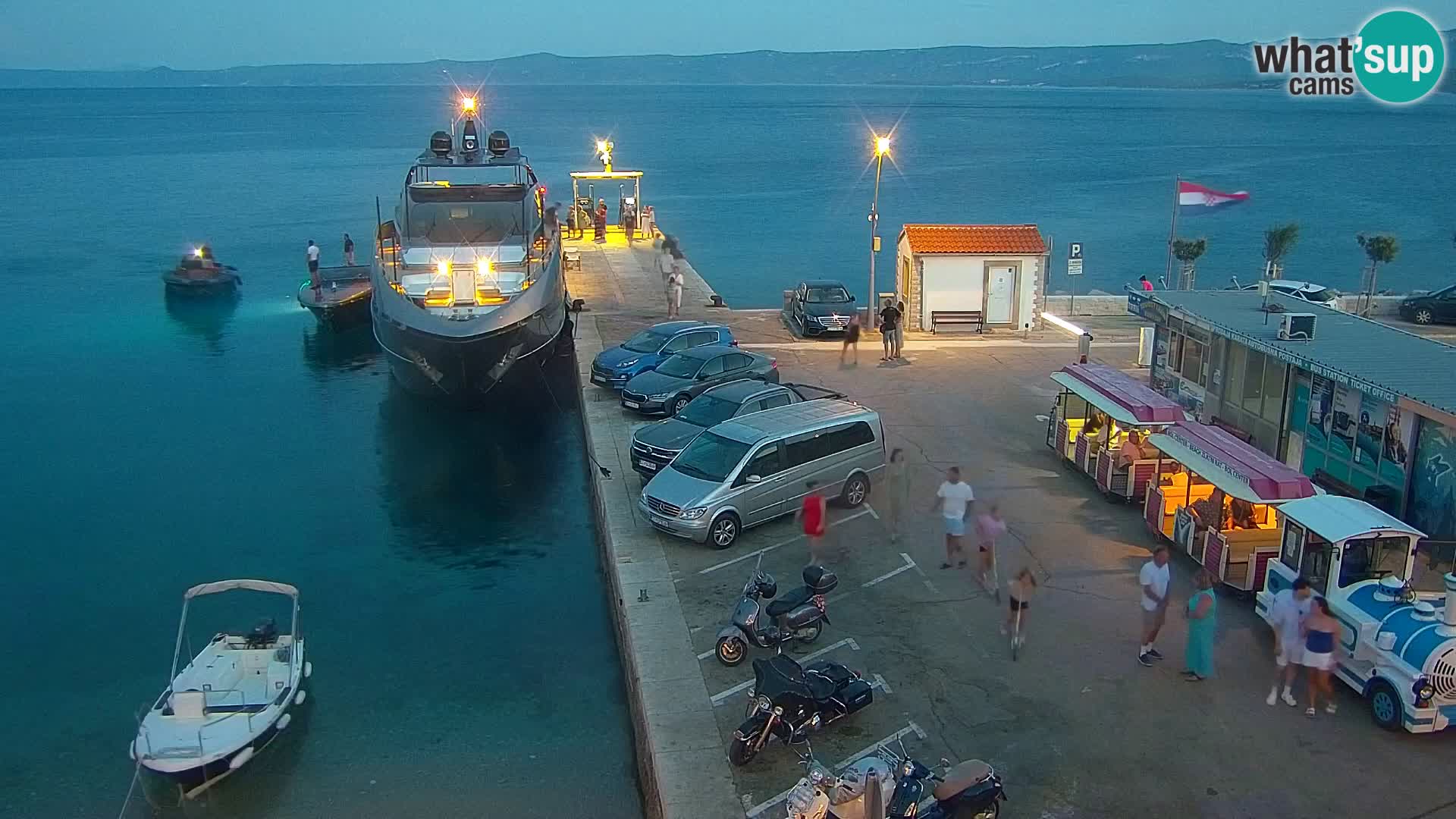Webcam Bol centre-ville & marina – Vue en direct depuis Bol, île de Brač