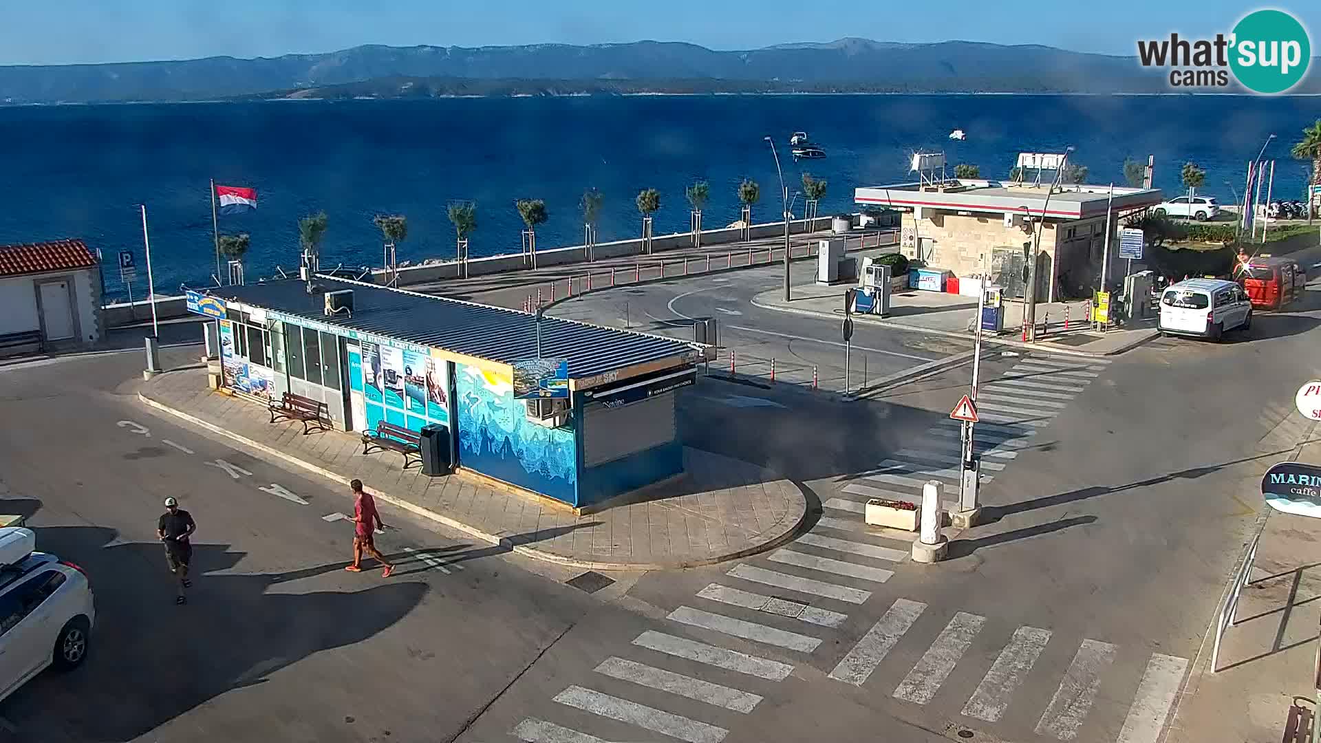 Webcam Bol Town Center & Marina – Live View from Bol, Brač