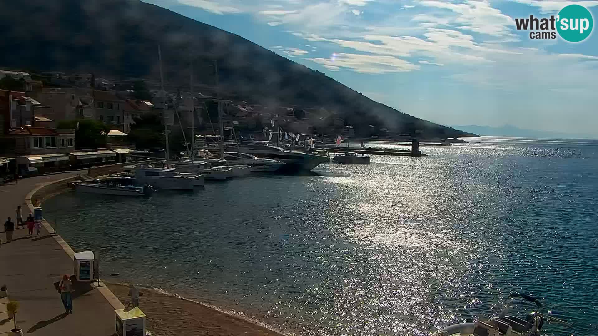 Webcam Bol Town Center & Marina – Live View from Bol, Brač