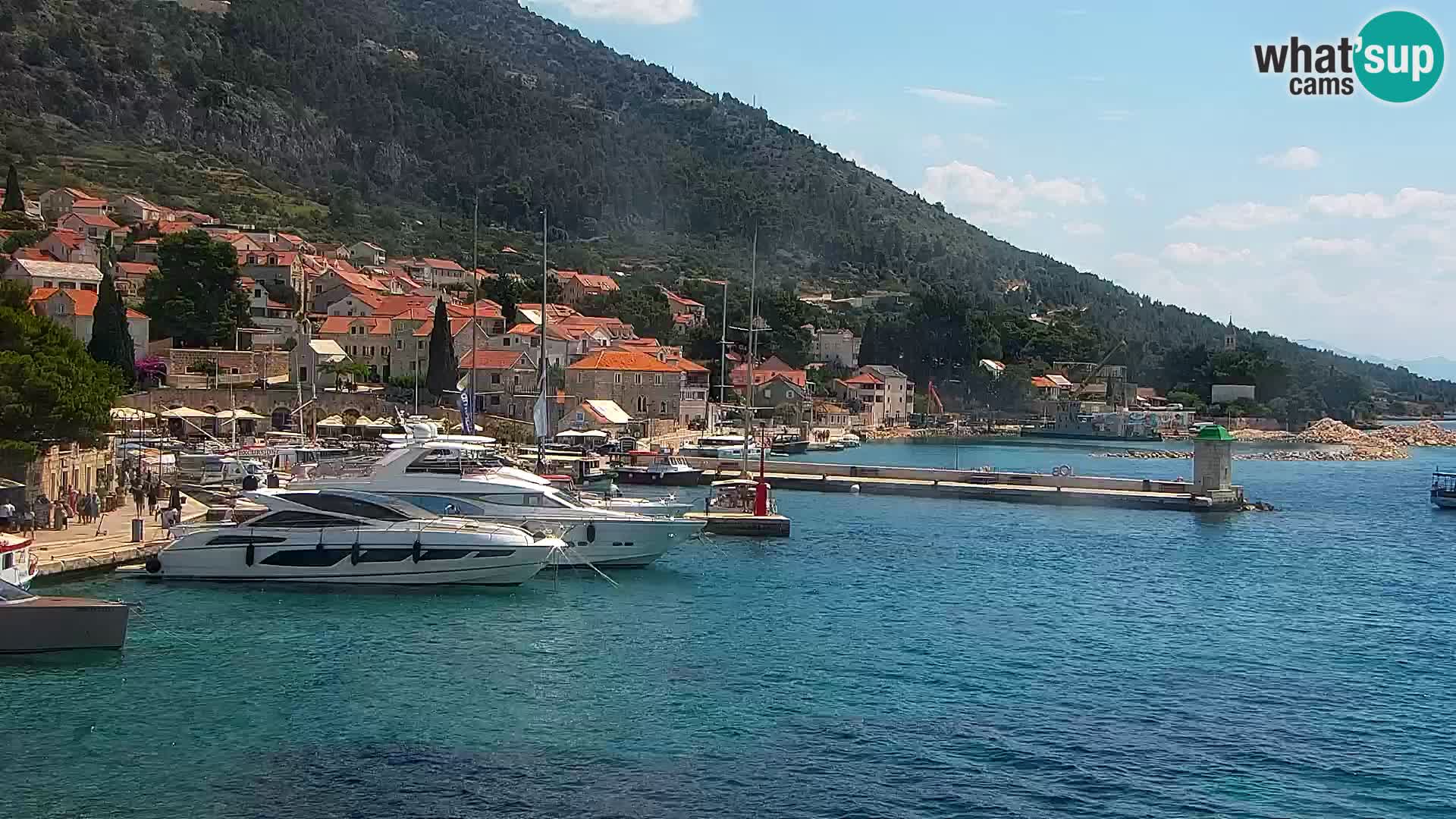 Webcam Bol Town Center & Marina – Live View from Bol, Brač