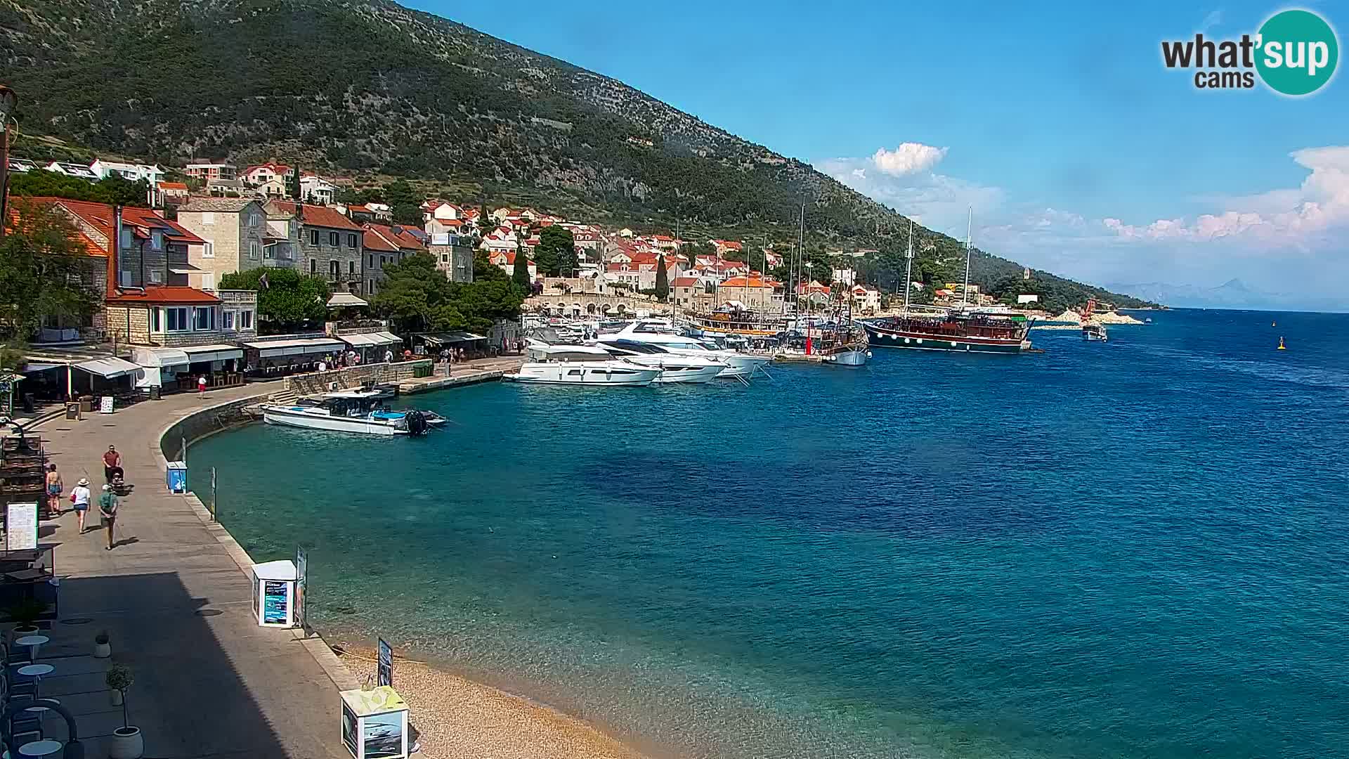 Webcam Bol Hafen & Ortszentrum – Liveblick aus Bol auf der Insel Brač