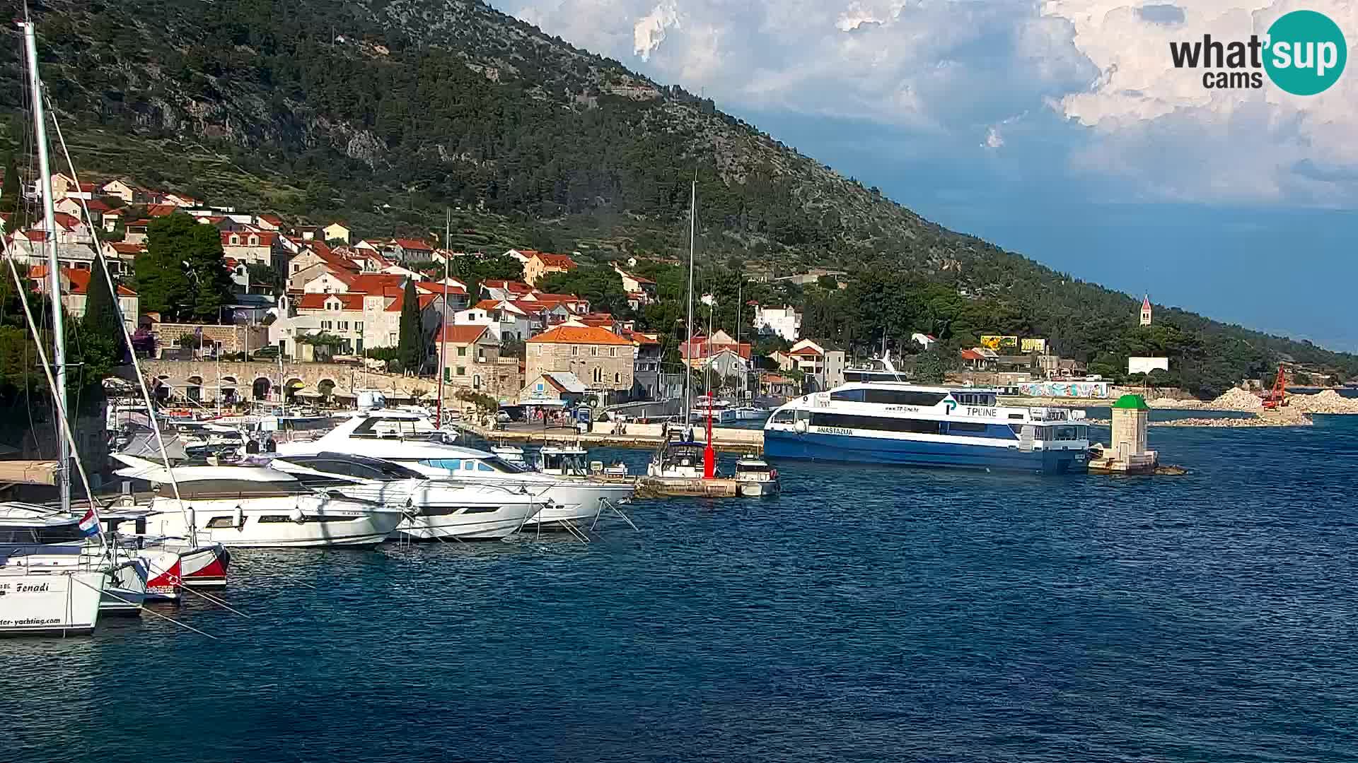 Webcam Bol Hafen & Ortszentrum – Liveblick aus Bol auf der Insel Brač