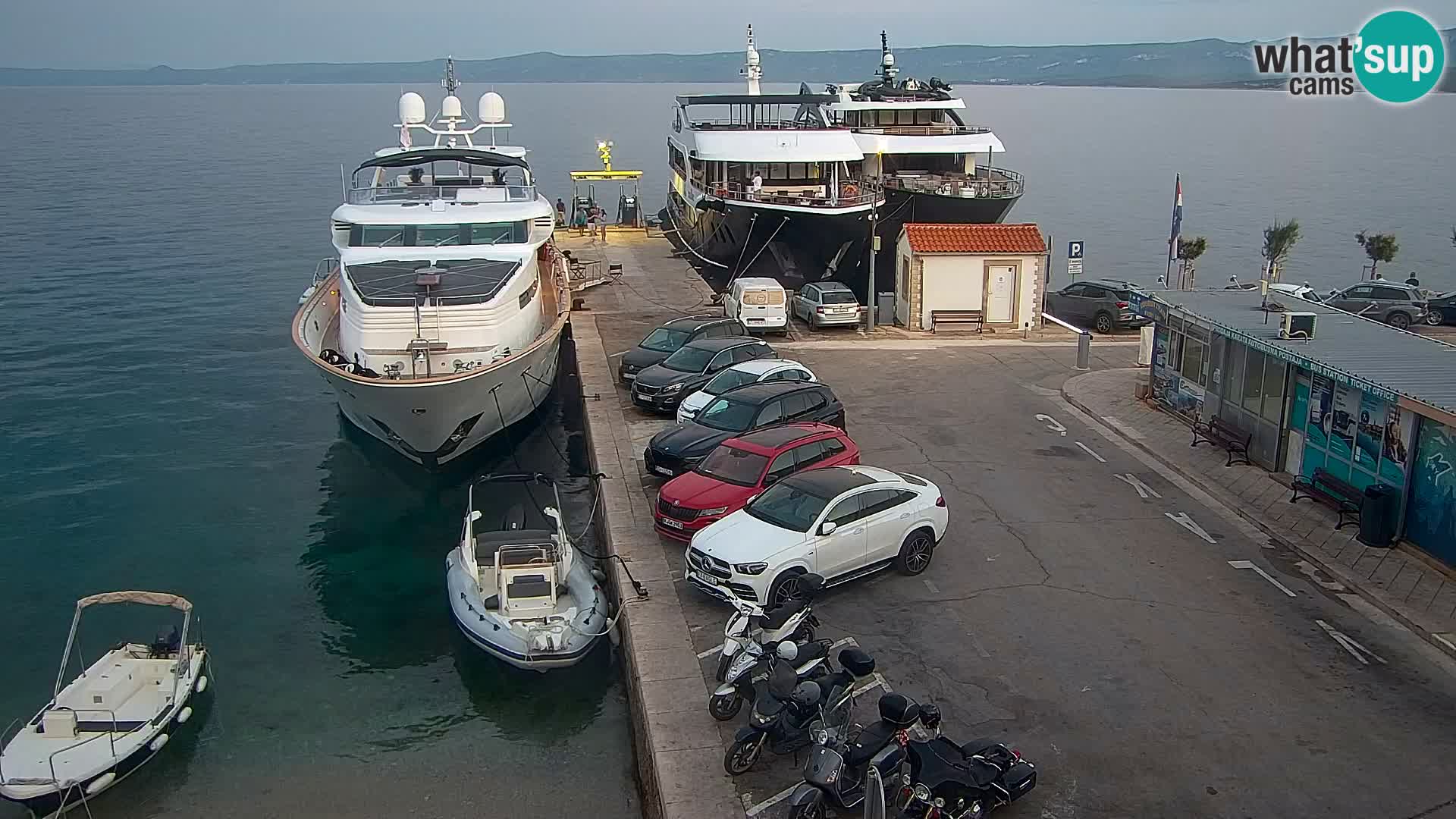 Webcam Bol Town Center & Marina – Live View from Bol, Brač