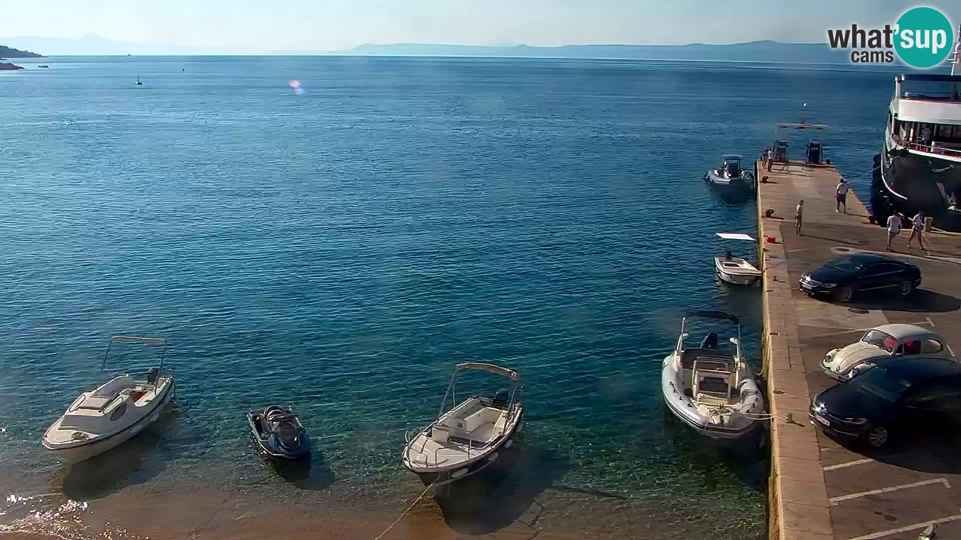 Webcam Bol Town Center & Marina – Live View from Bol, Brač