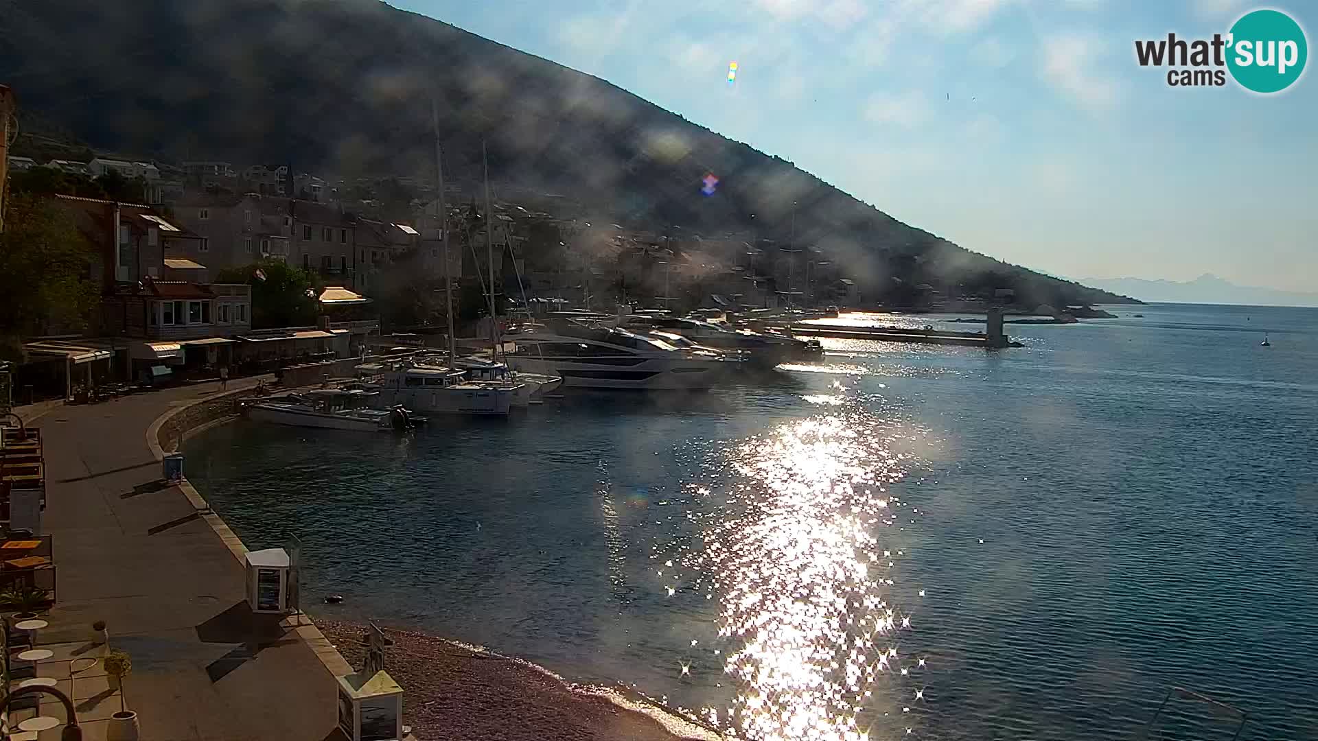 Webcam Bol Town Center & Marina – Live View from Bol, Brač