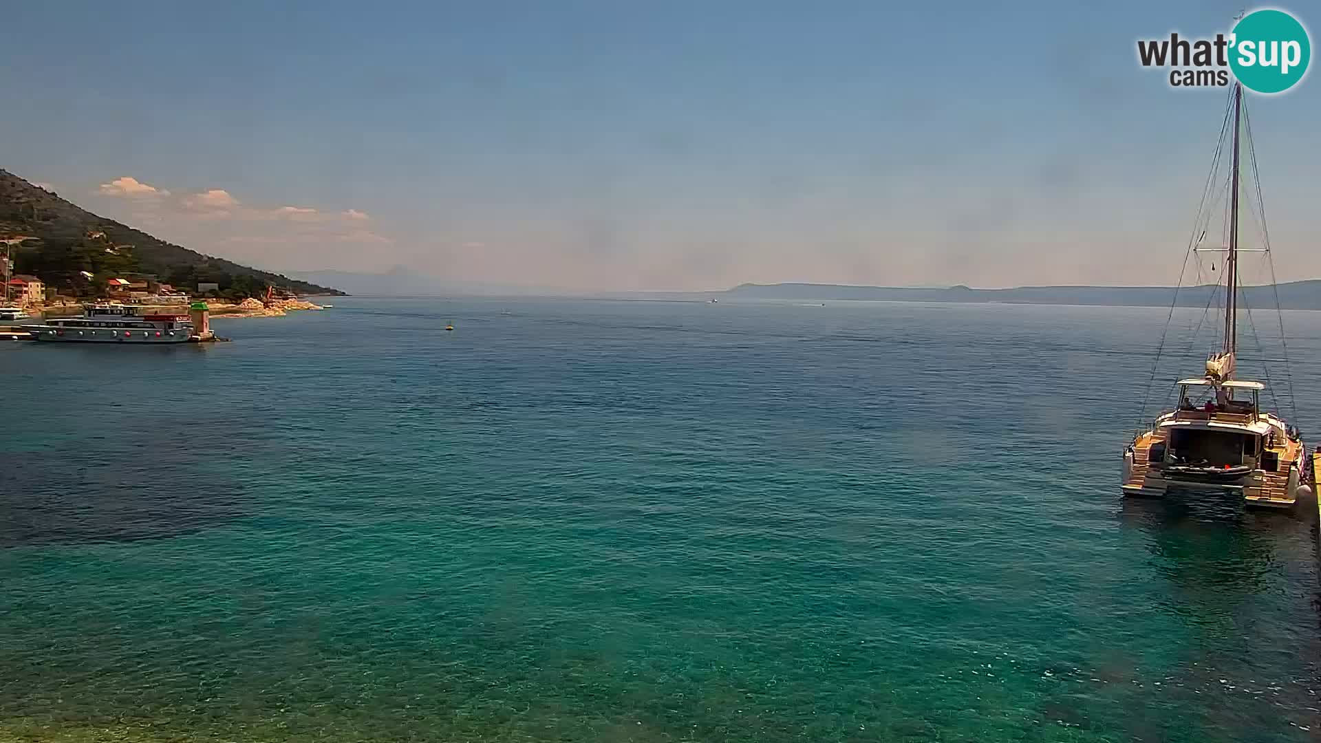 Webcam Bol Town Center & Marina – Live View from Bol, Brač