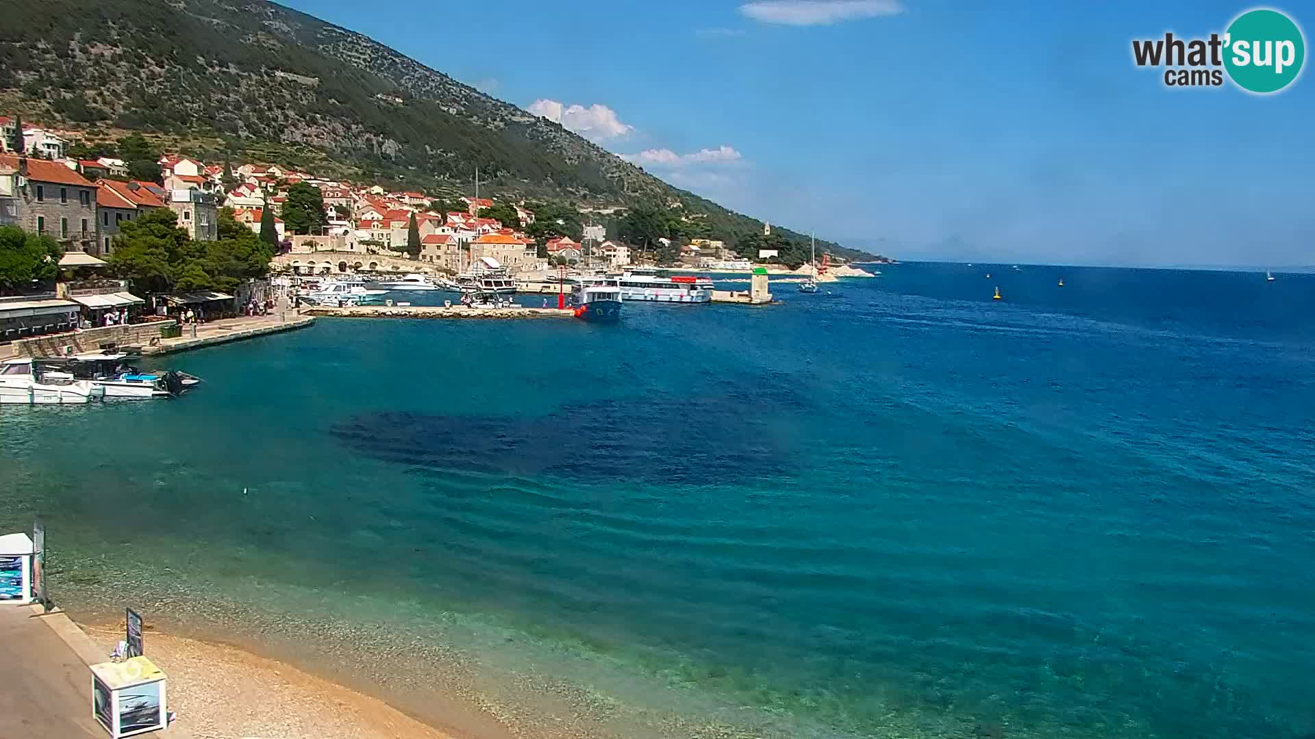 Webcam Bol Hafen & Ortszentrum – Liveblick aus Bol auf der Insel Brač