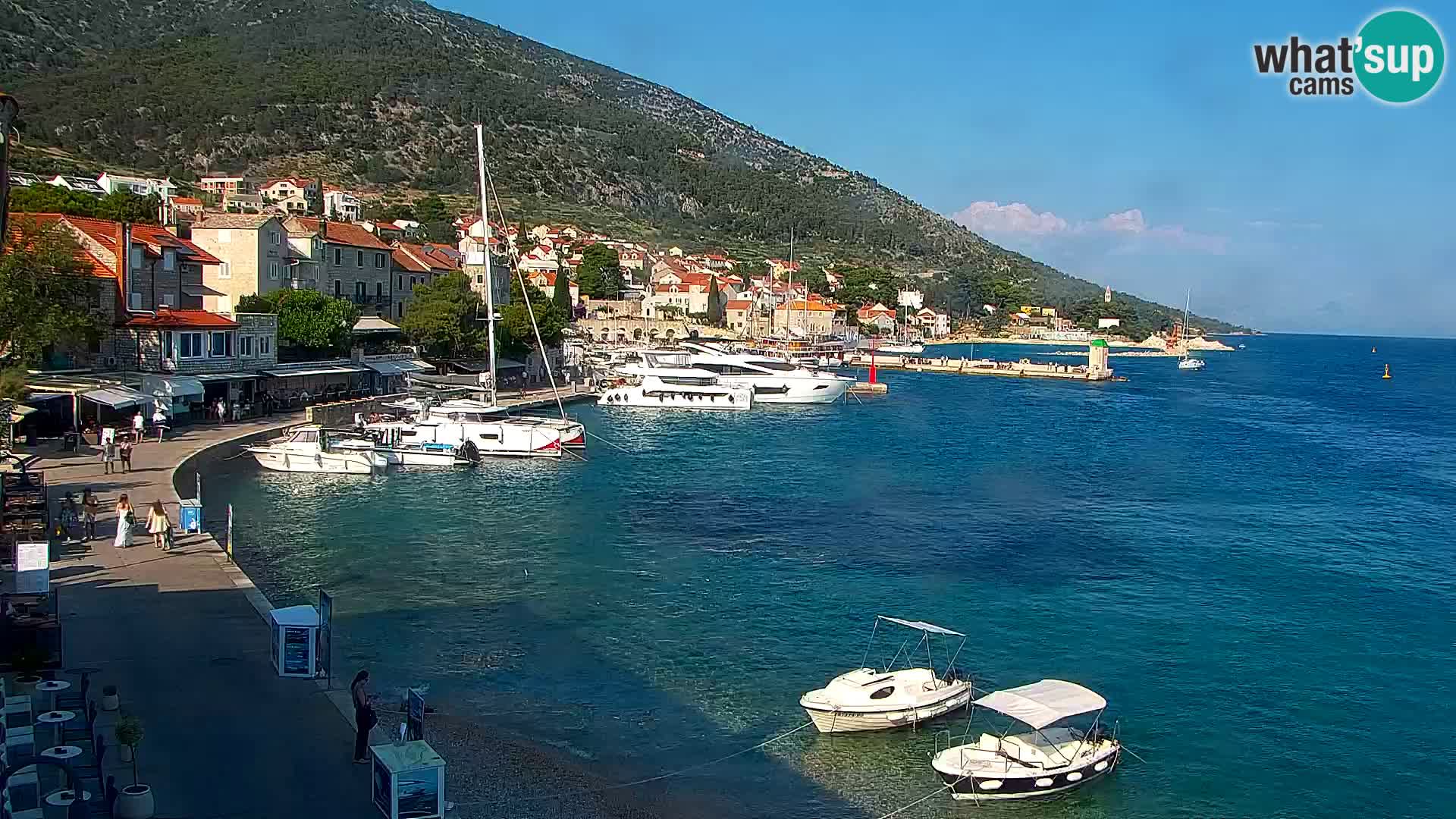 Webcam Bol Hafen & Ortszentrum – Liveblick aus Bol auf der Insel Brač