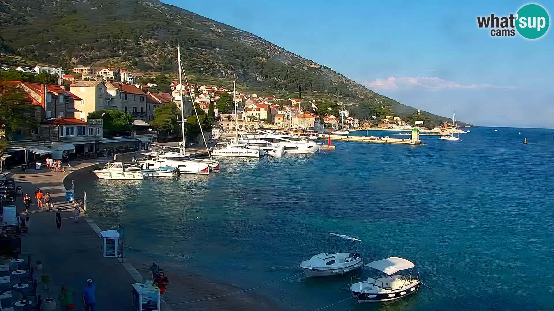 Webcam Bol Town Center & Marina – Live View from Bol, Brač
