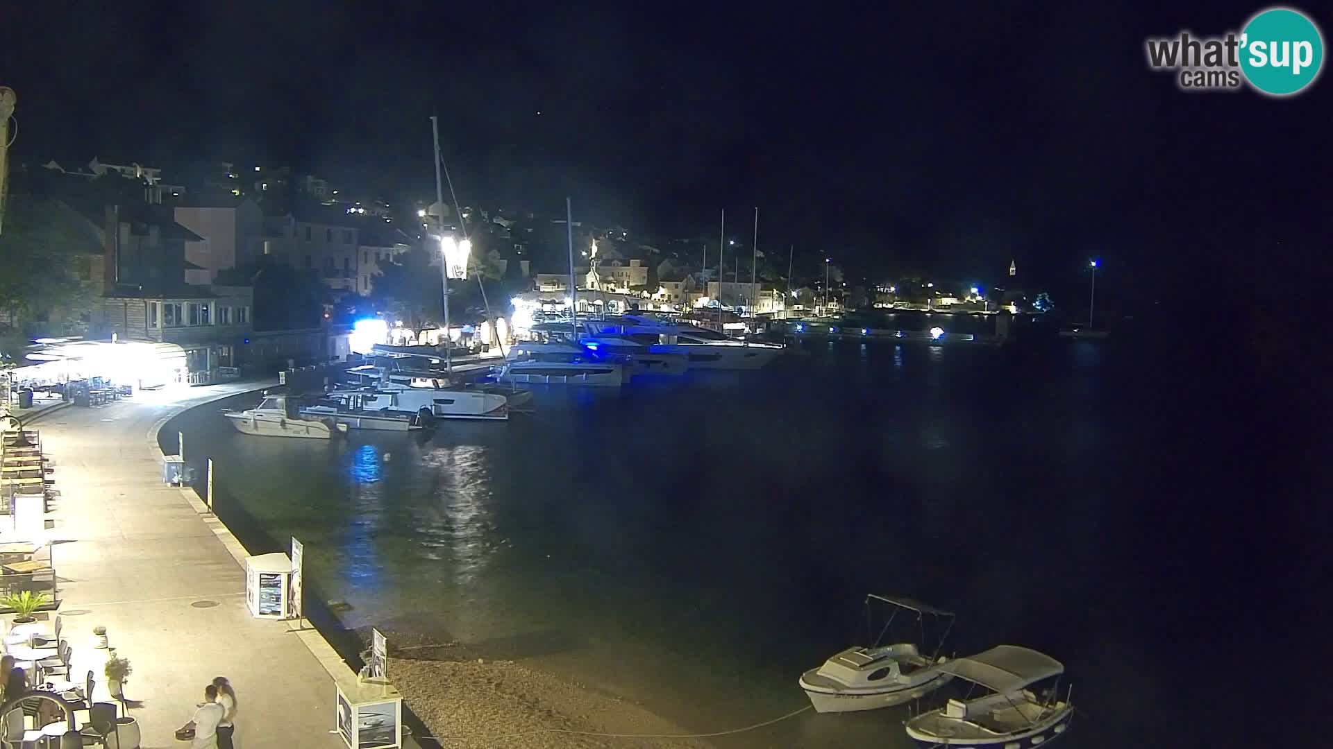 Webcam Bol Centro e Marina – Vista live dal porto di Bol