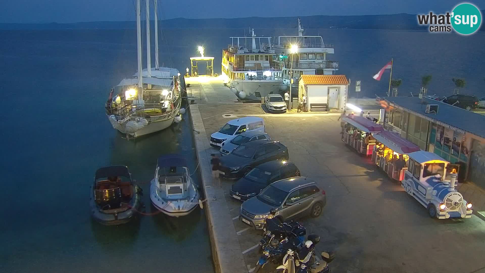 Webcam Bol Centre-Ville & Marina – Vue en direct depuis Bol, île de Brač