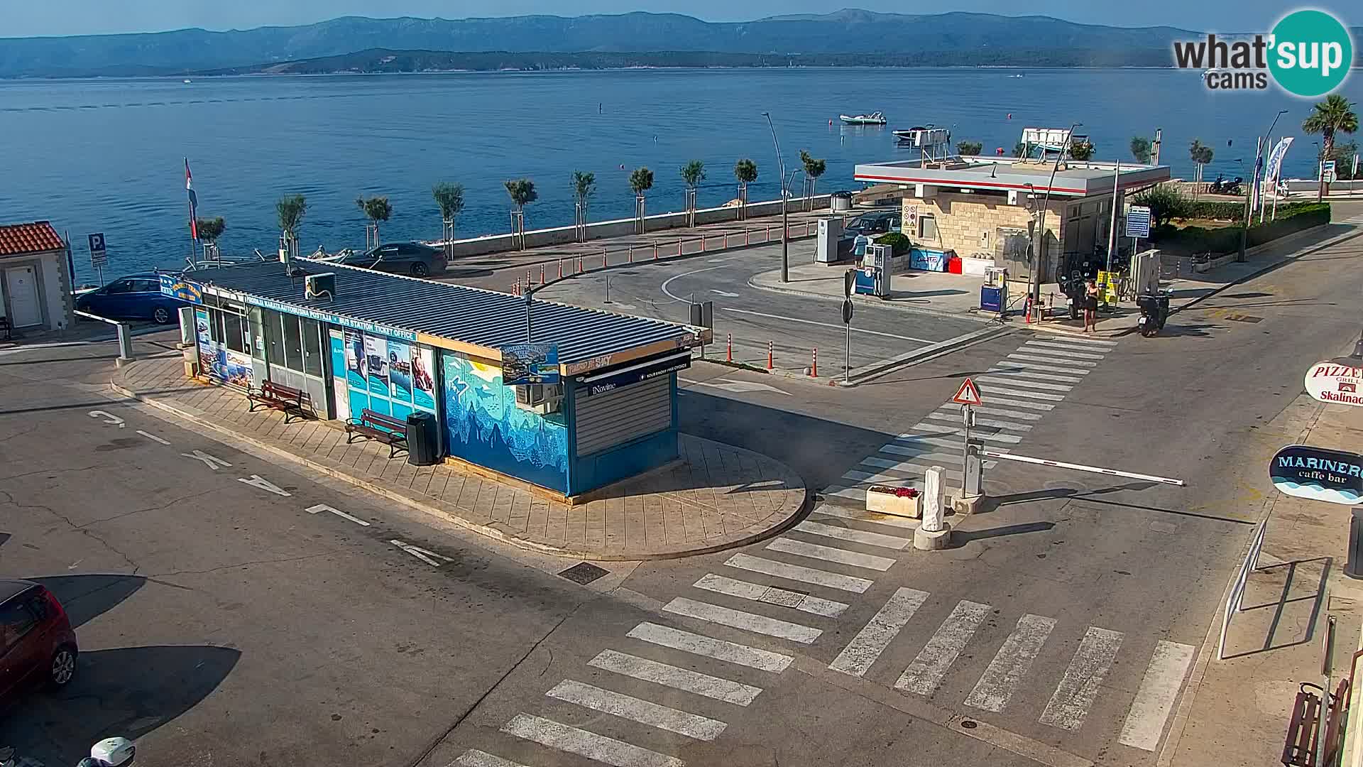 Webcam Bol Centro e Marina – Vista live dal porto di Bol
