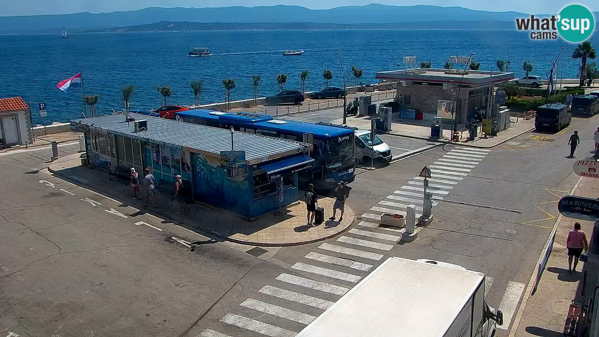 Webcam Bol Town Center & Marina – Live View from Bol, Brač