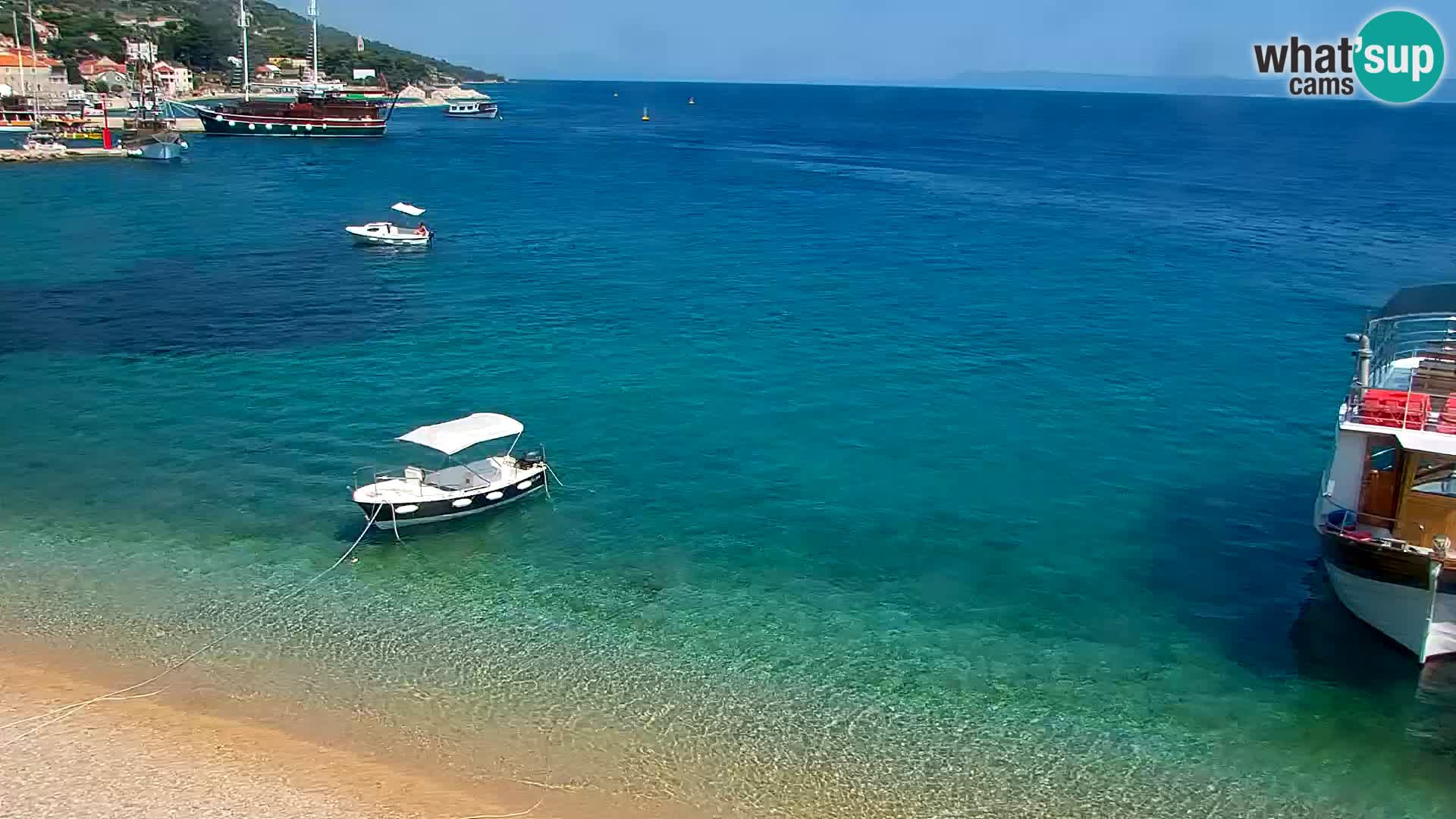 Webcam Bol Town Center & Marina – Live View from Bol, Brač