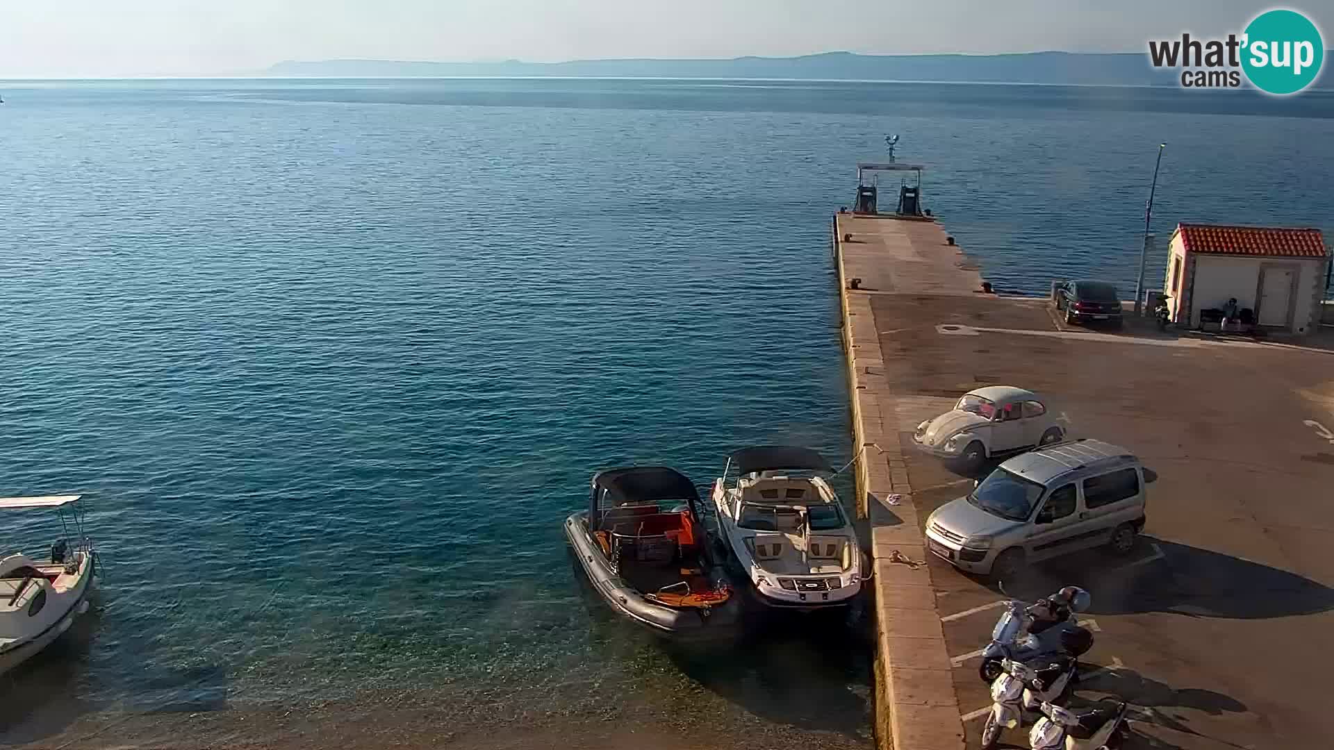 Webcam Bol Town Center & Marina – Live View from Bol, Brač