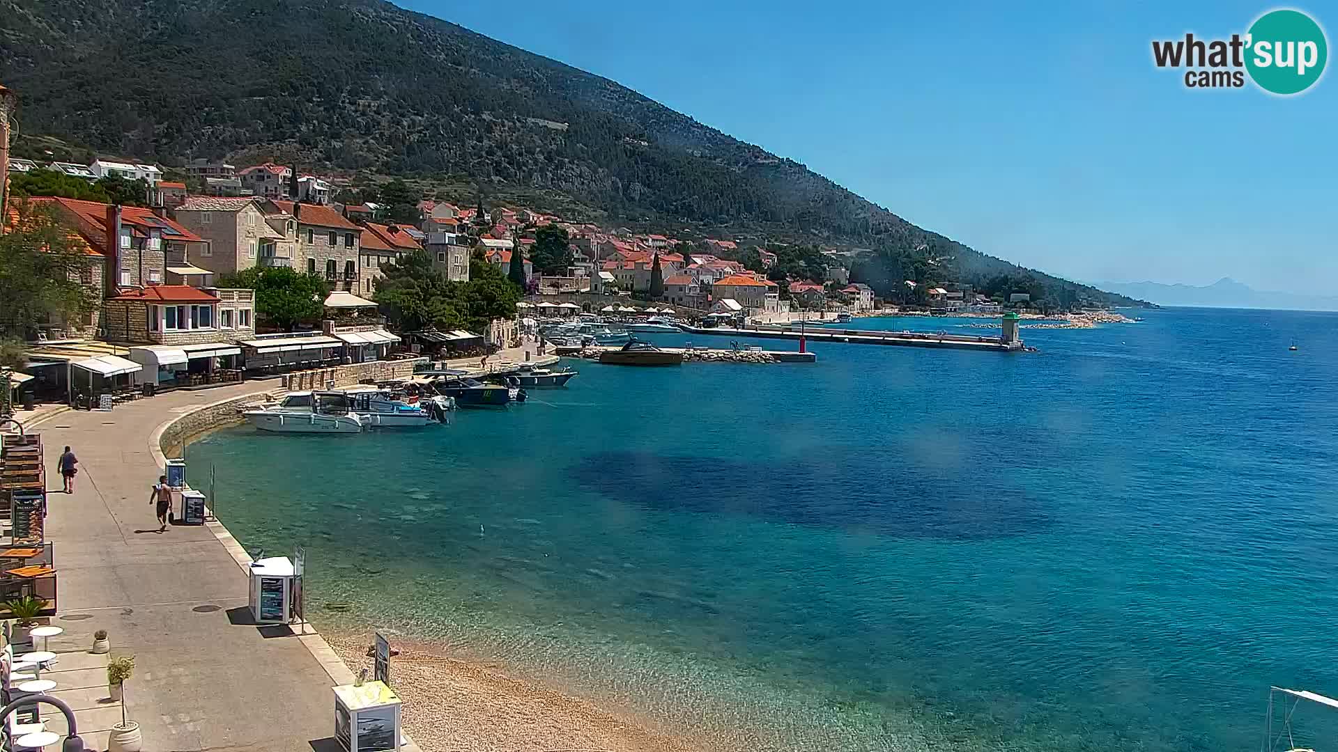 Webcam Bol Centro e Marina – Vista live dal porto di Bol