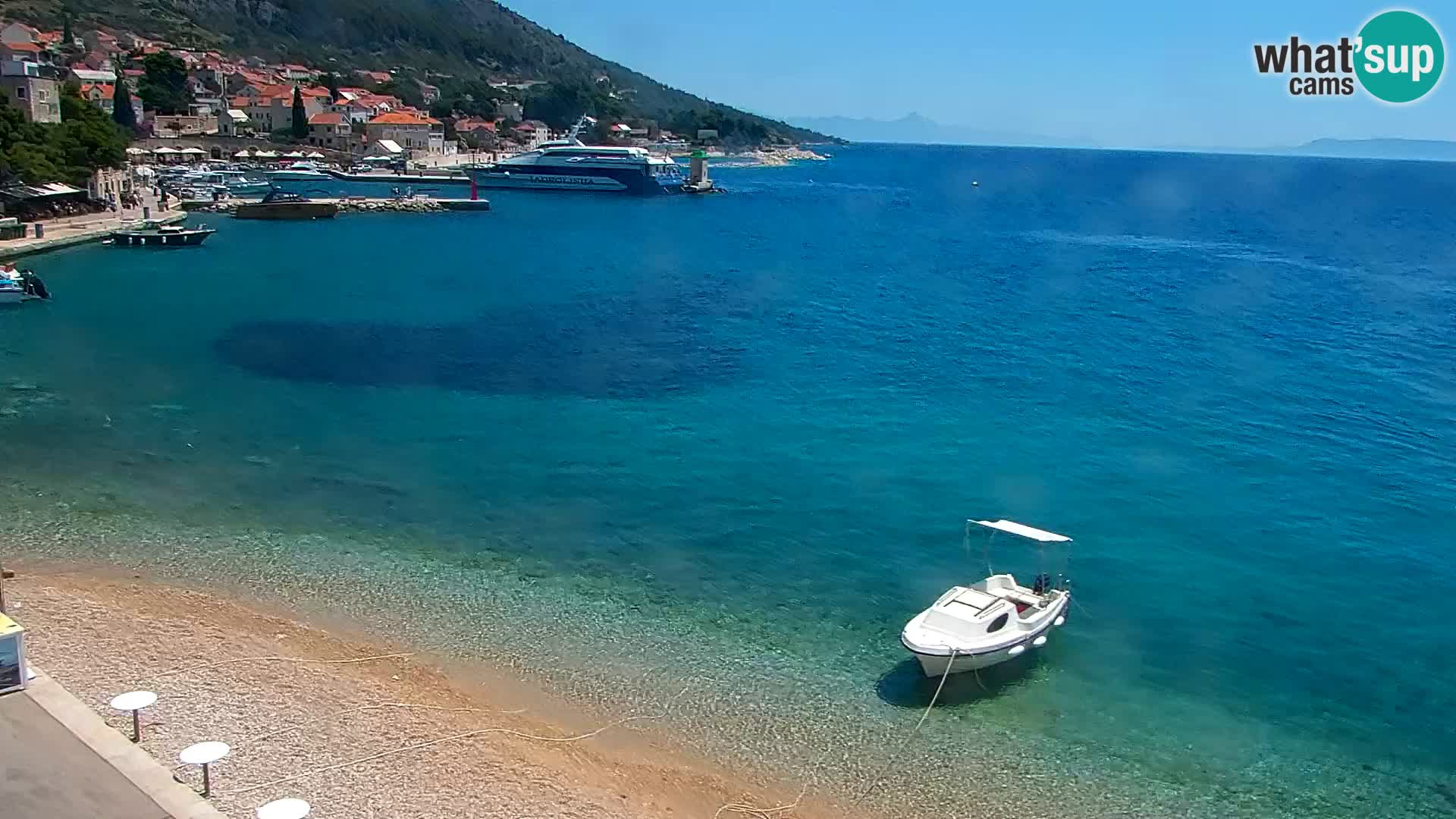 Webcam Bol Town Center & Marina – Live View from Bol, Brač