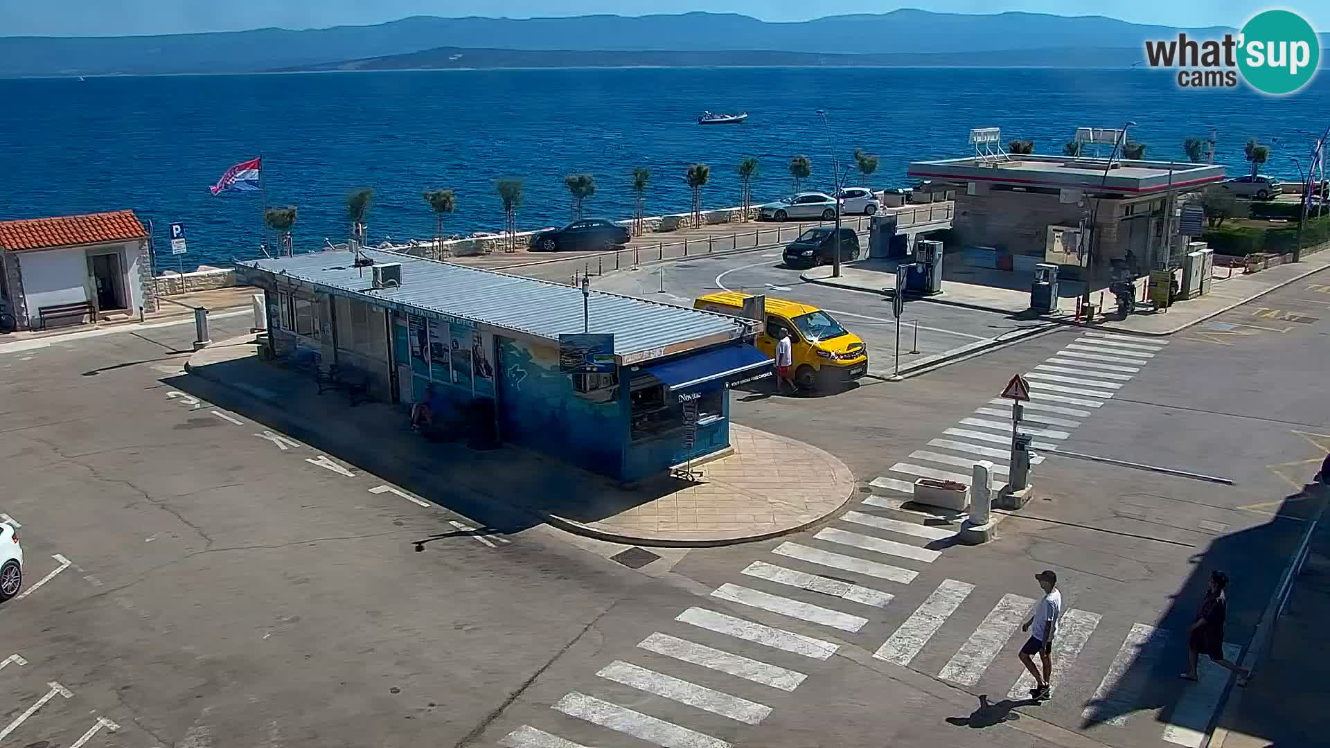 Webcam Bol Town Center & Marina – Live View from Bol, Brač