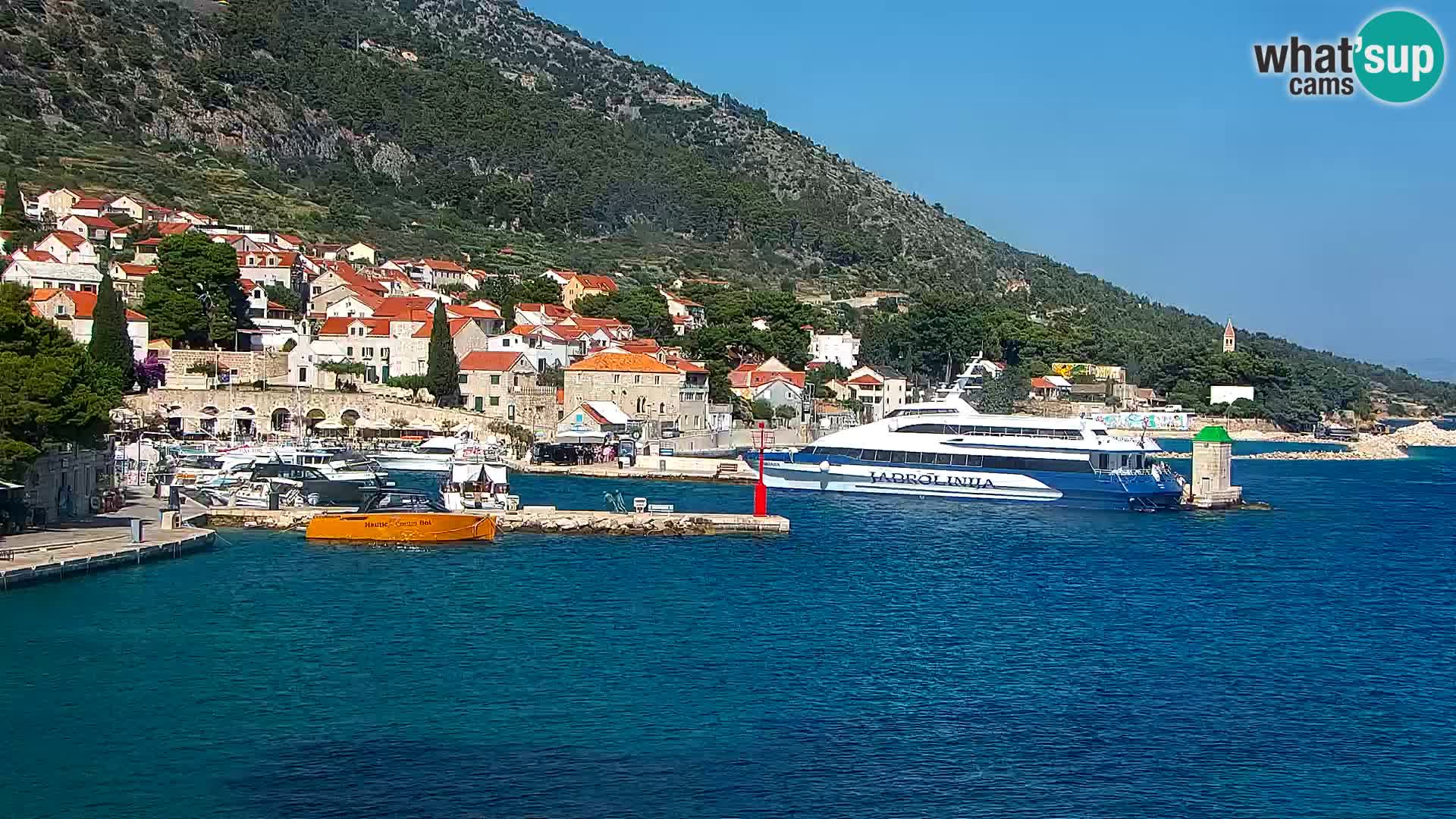 Webcam Bol Hafen & Ortszentrum – Liveblick aus Bol auf der Insel Brač