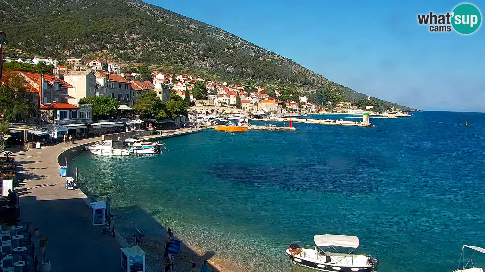 Webcam Bol Centro e Marina – Vista live dal porto di Bol