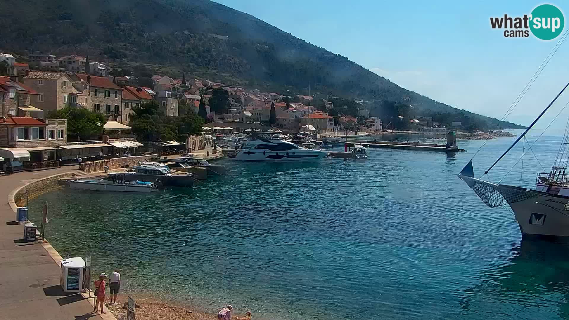 Webcam Bol Centre-Ville & Marina – Vue en direct depuis Bol, île de Brač