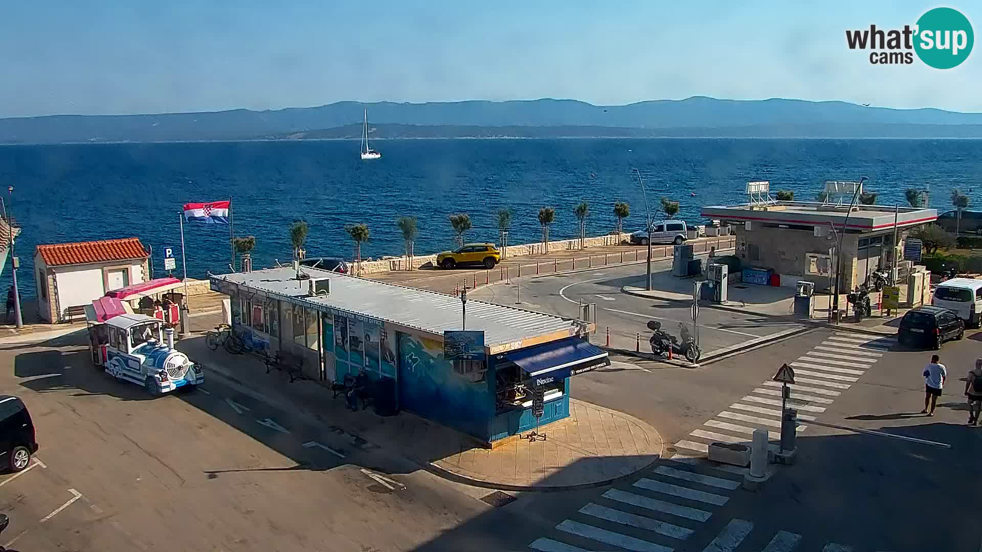 Webcam Bol Town Center & Marina – Live View from Bol, Brač