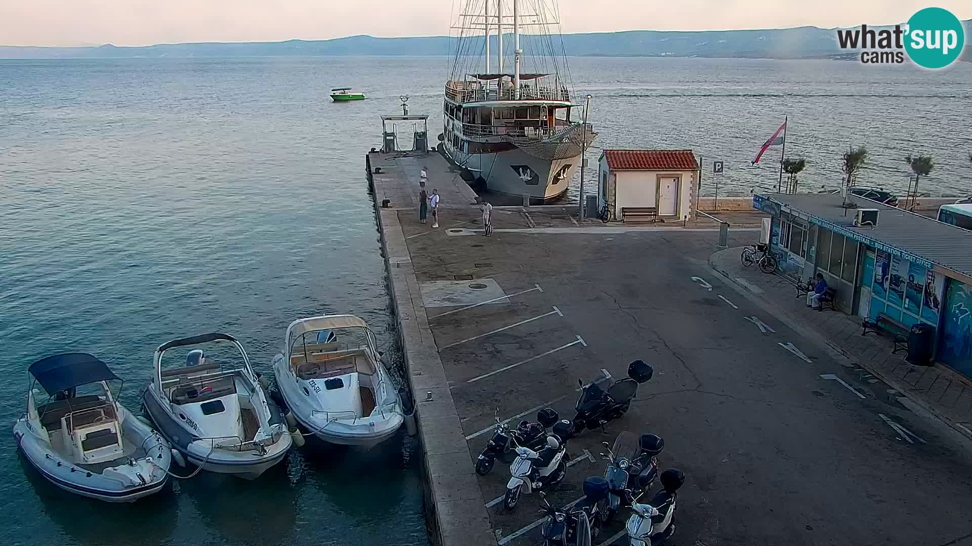 Webcam Bol centre-ville & marina – Vue en direct depuis Bol, île de Brač