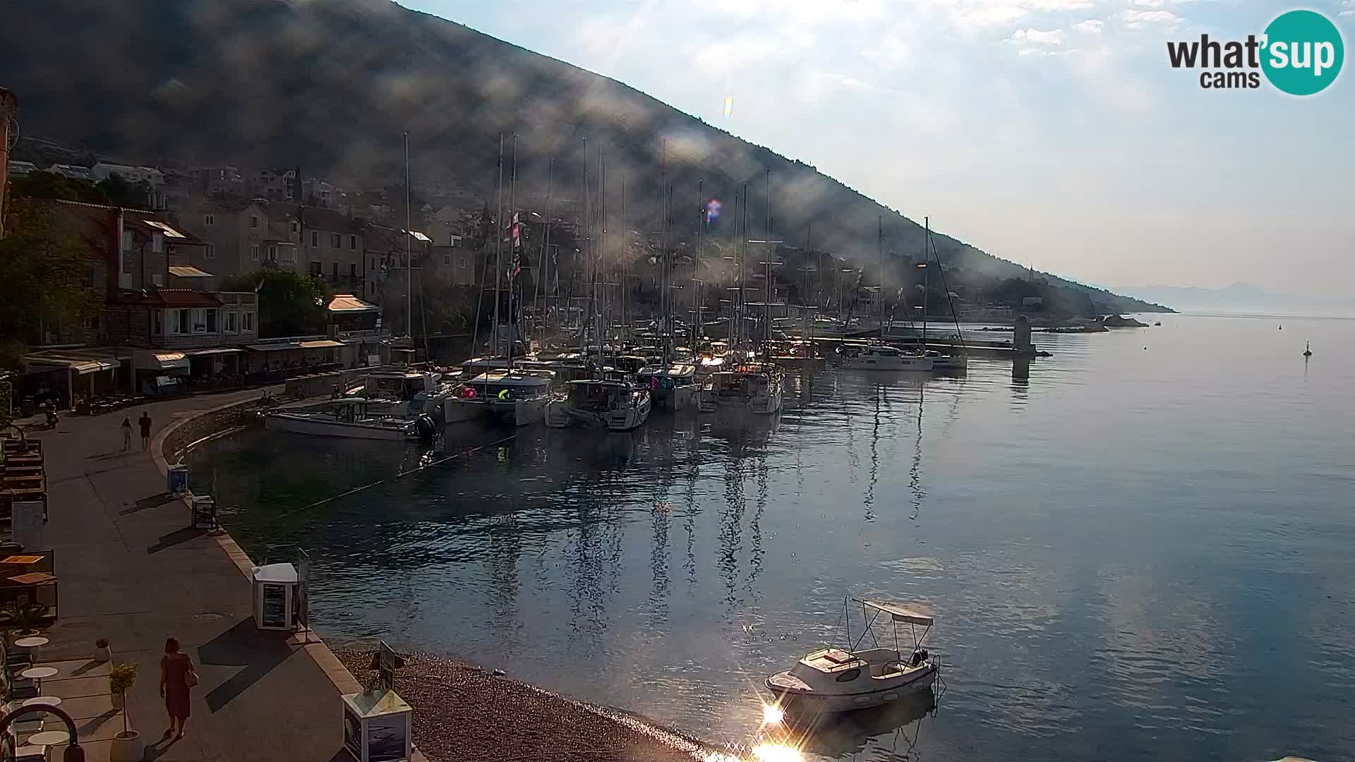 Webcam Bol Centre-Ville & Marina – Vue en direct depuis Bol, île de Brač
