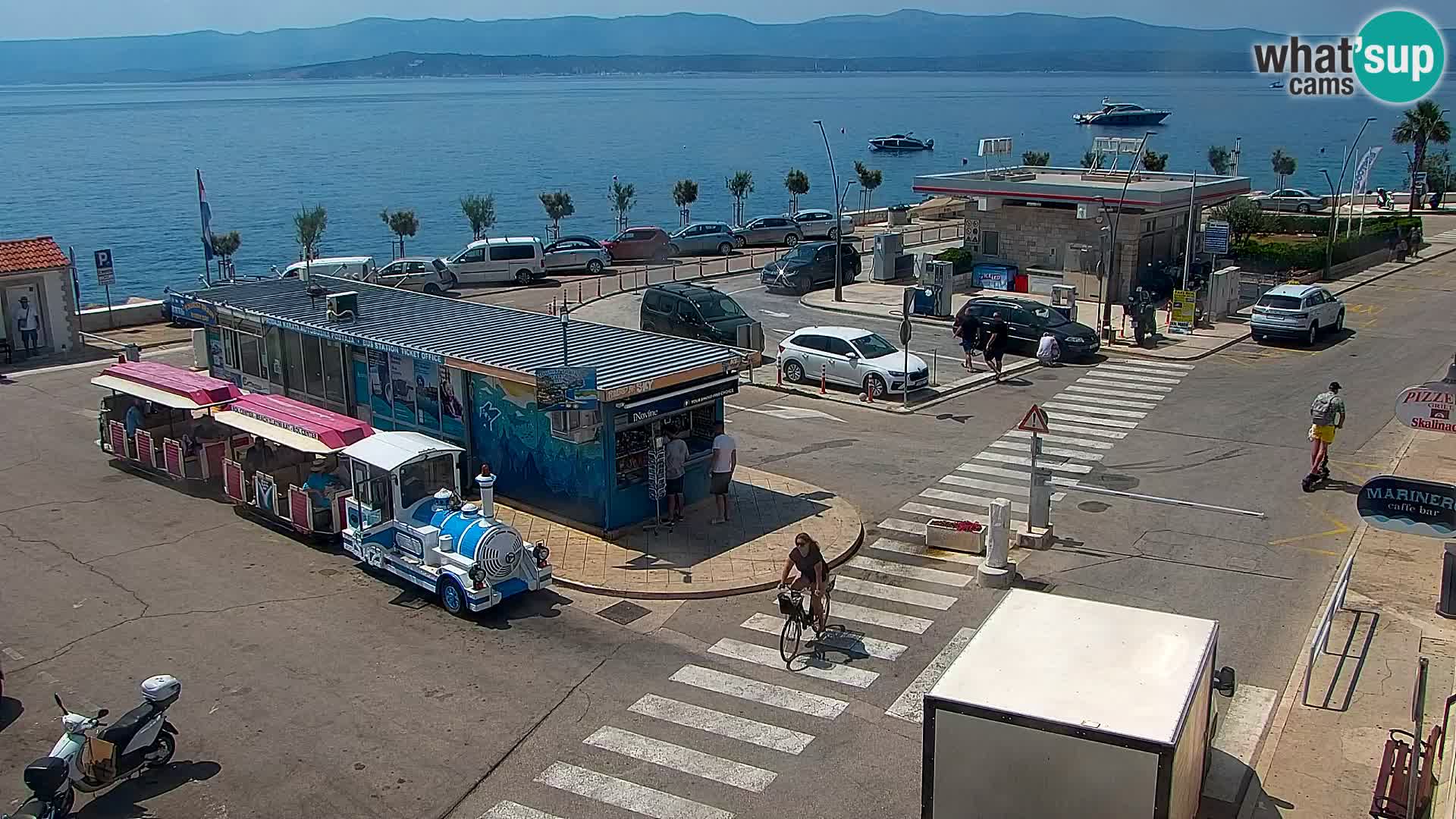 Webcam Bol Centro e Marina – Vista live dal porto di Bol