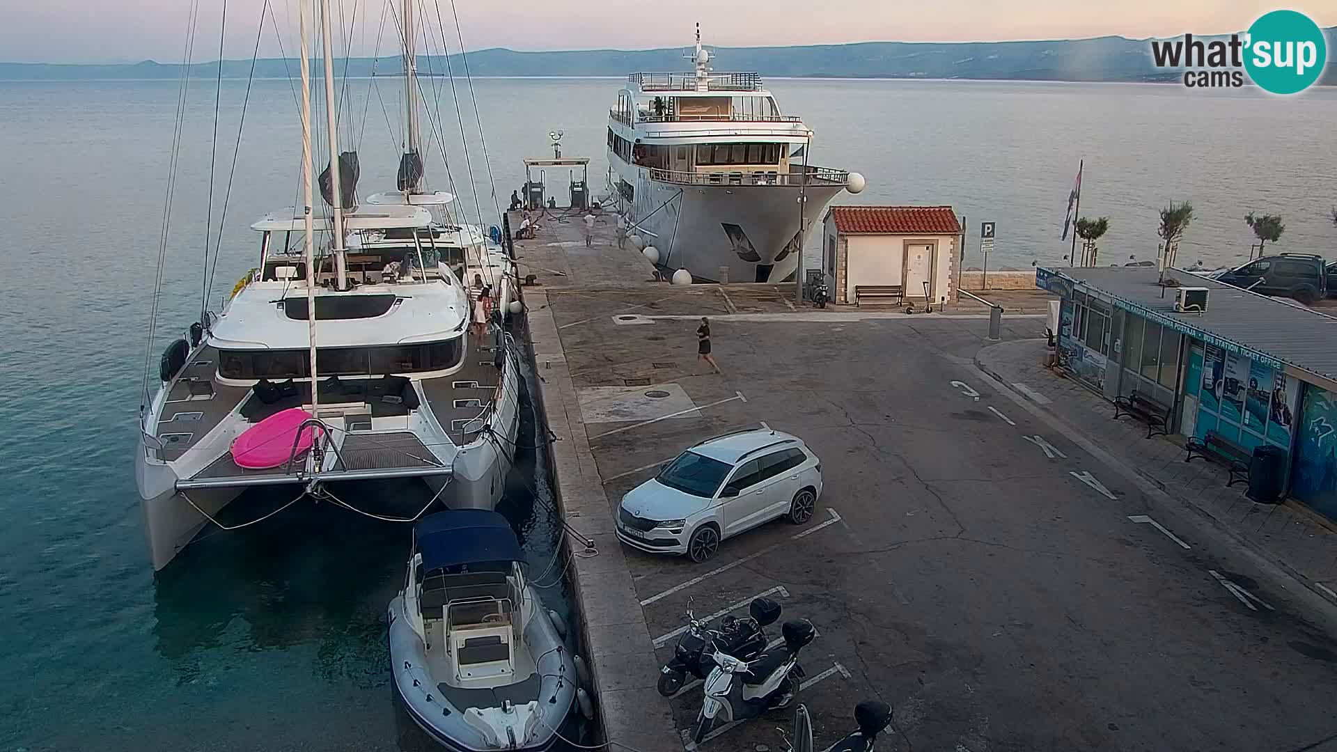 Webcam Bol Centre-Ville & Marina – Vue en direct depuis Bol, île de Brač