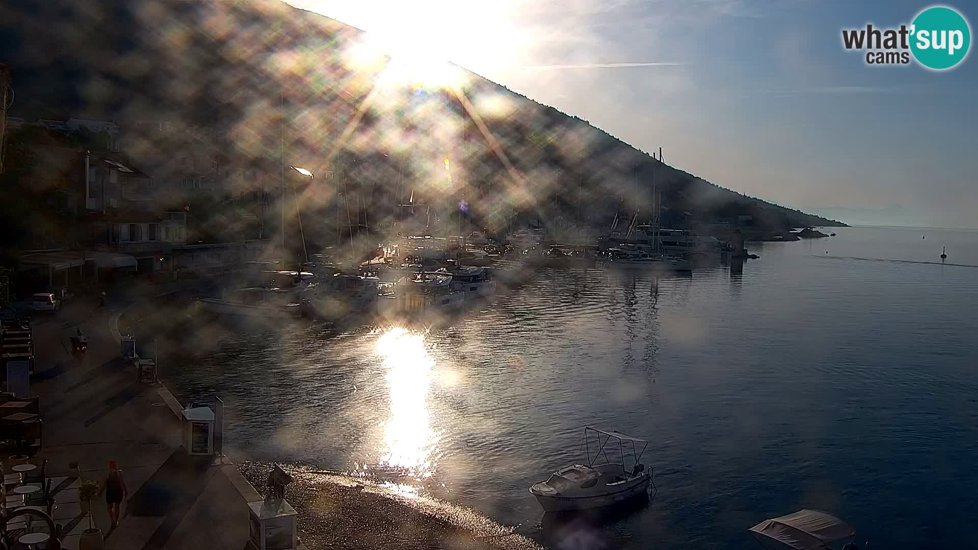 Webcam Bol Hafen & Ortszentrum – Liveblick aus Bol auf der Insel Brač