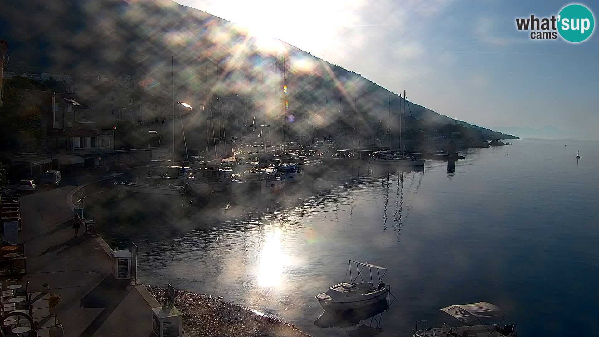 Webcam Bol Hafen & Ortszentrum – Liveblick aus Bol auf der Insel Brač