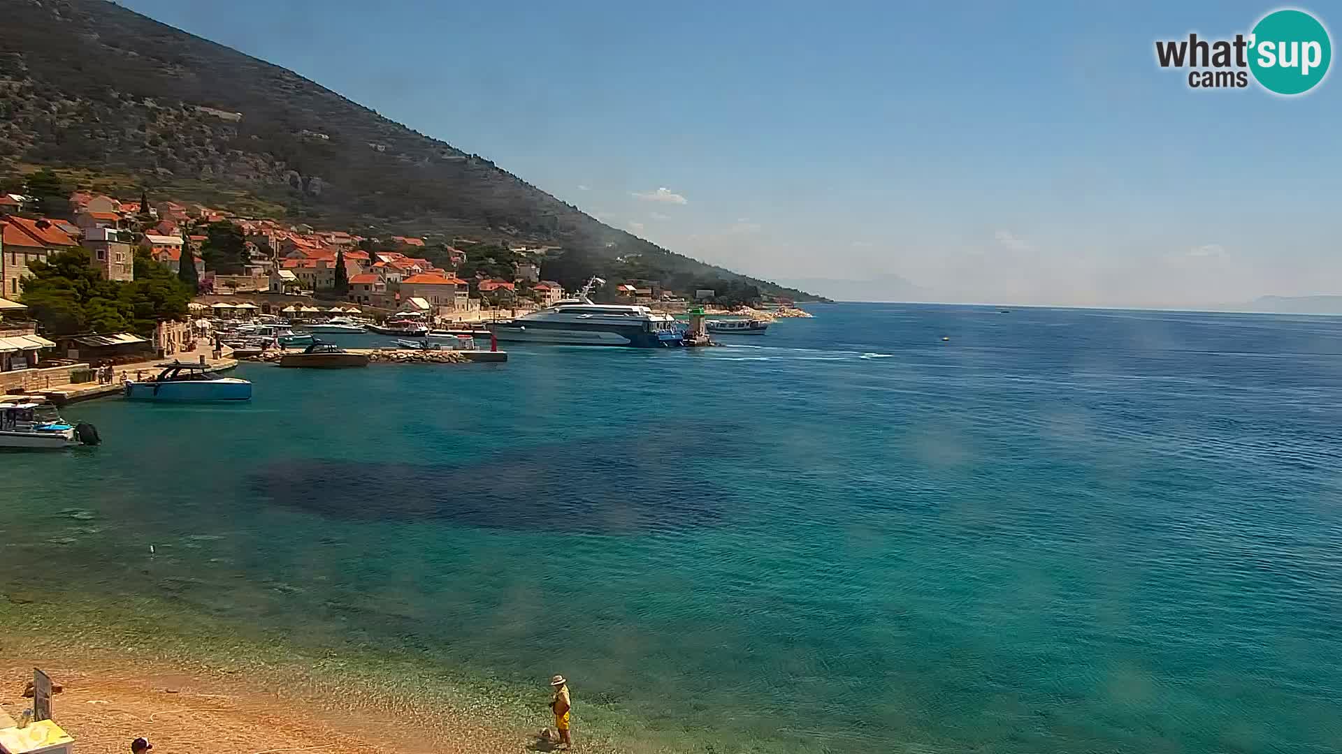 Webcam Bol Hafen & Ortszentrum – Liveblick aus Bol auf der Insel Brač