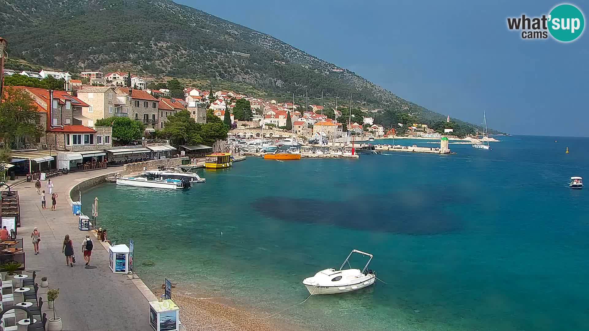 Webcam Bol Hafen & Ortszentrum – Liveblick aus Bol auf der Insel Brač